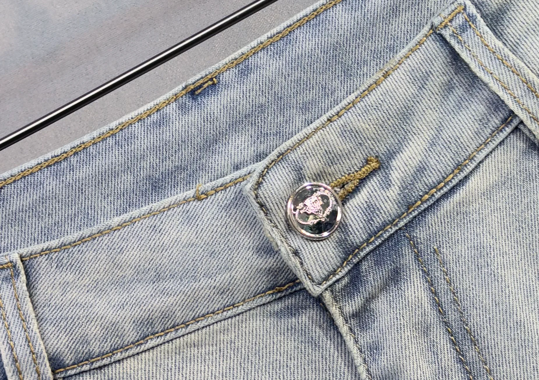 Men's Jeans PRADA 18098374