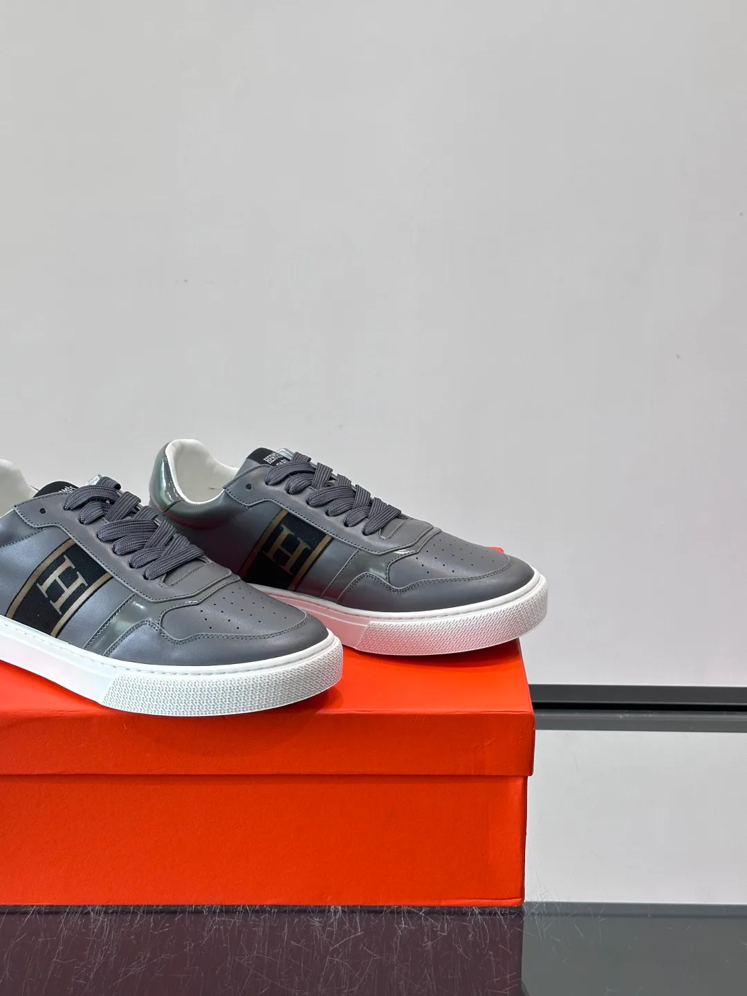 Men's Sneakers HERMES 17349432