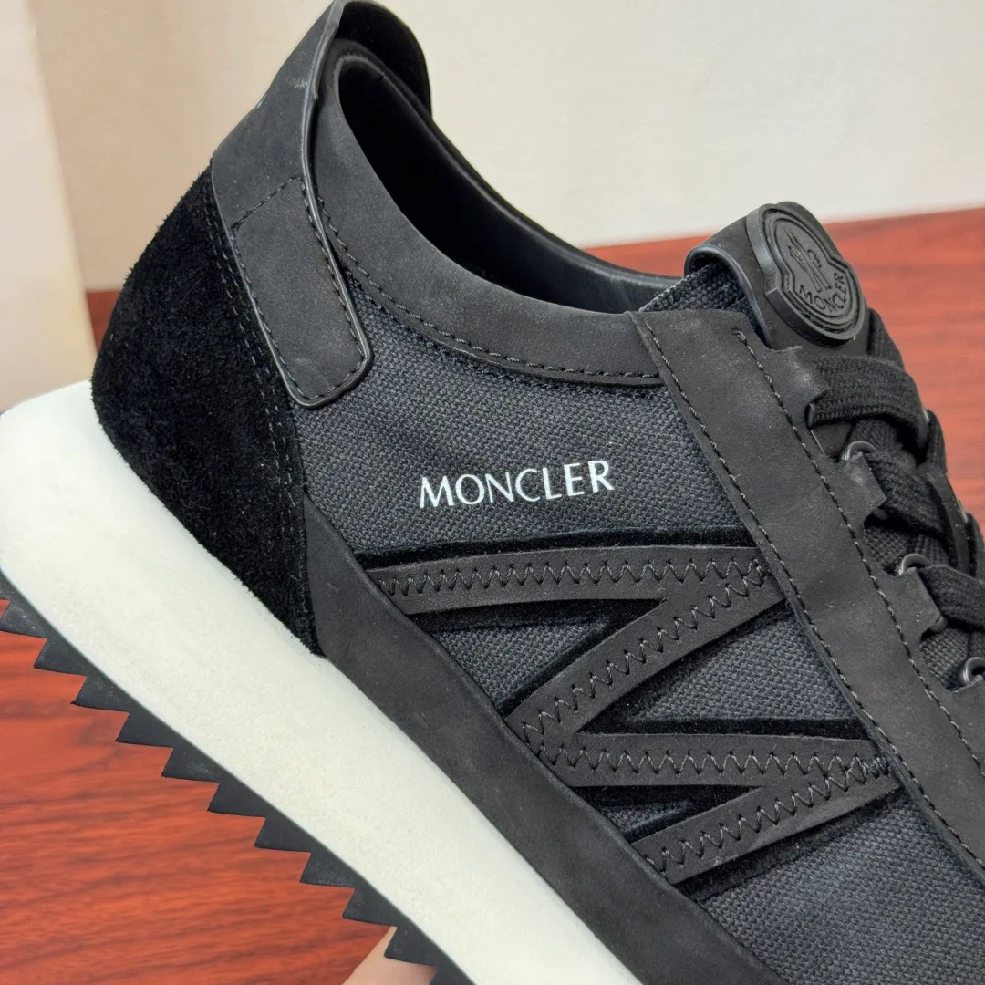 Men's Sneakers MONCLER 18100571