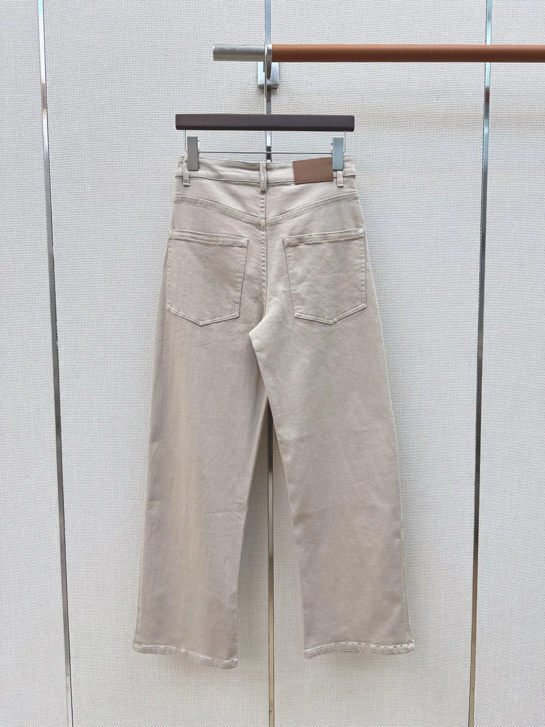 Джинсы Женские Brunello Cucinelli 18605786