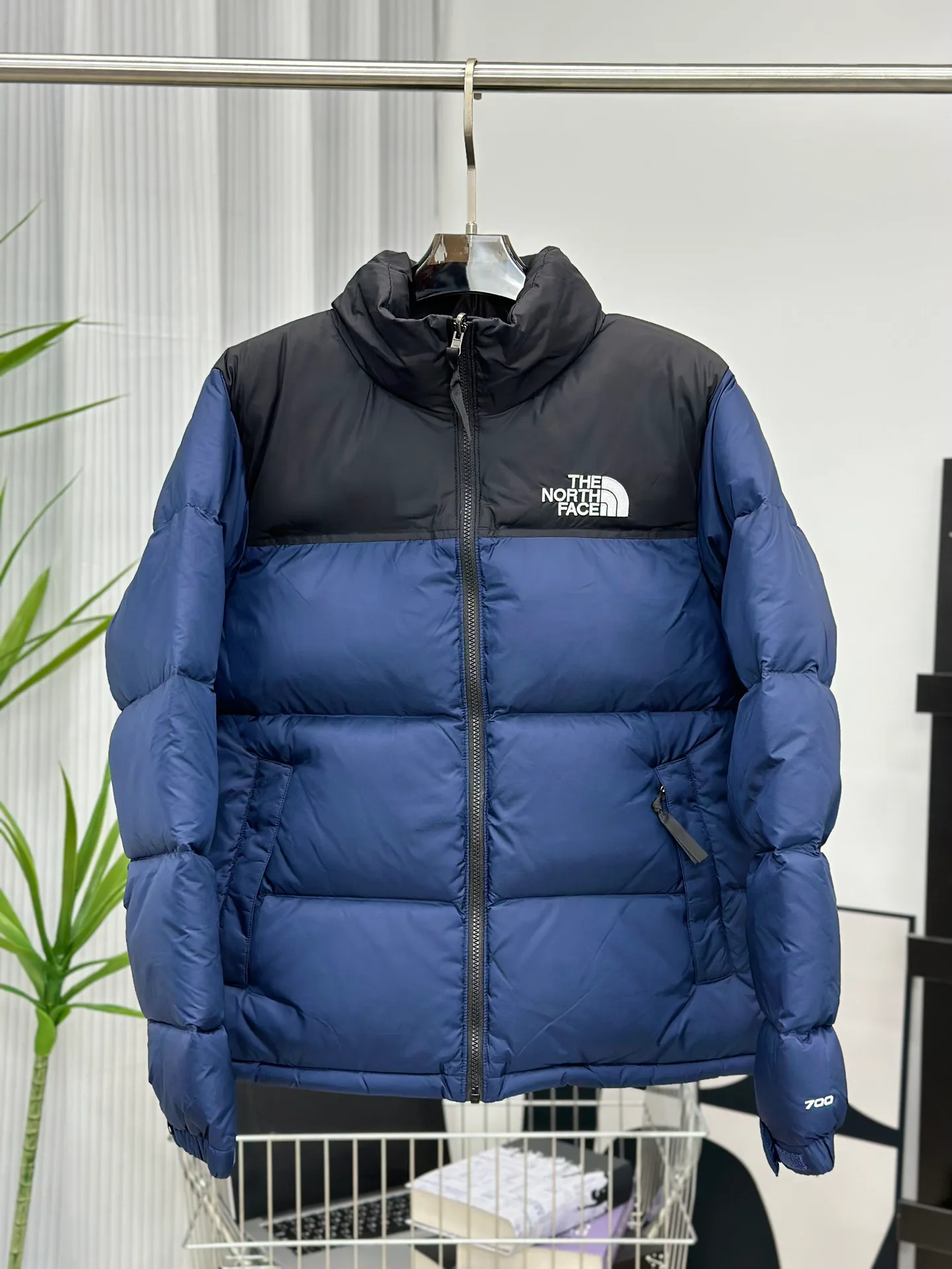 Куртки И Пуховики Мужские The North Face 18645576