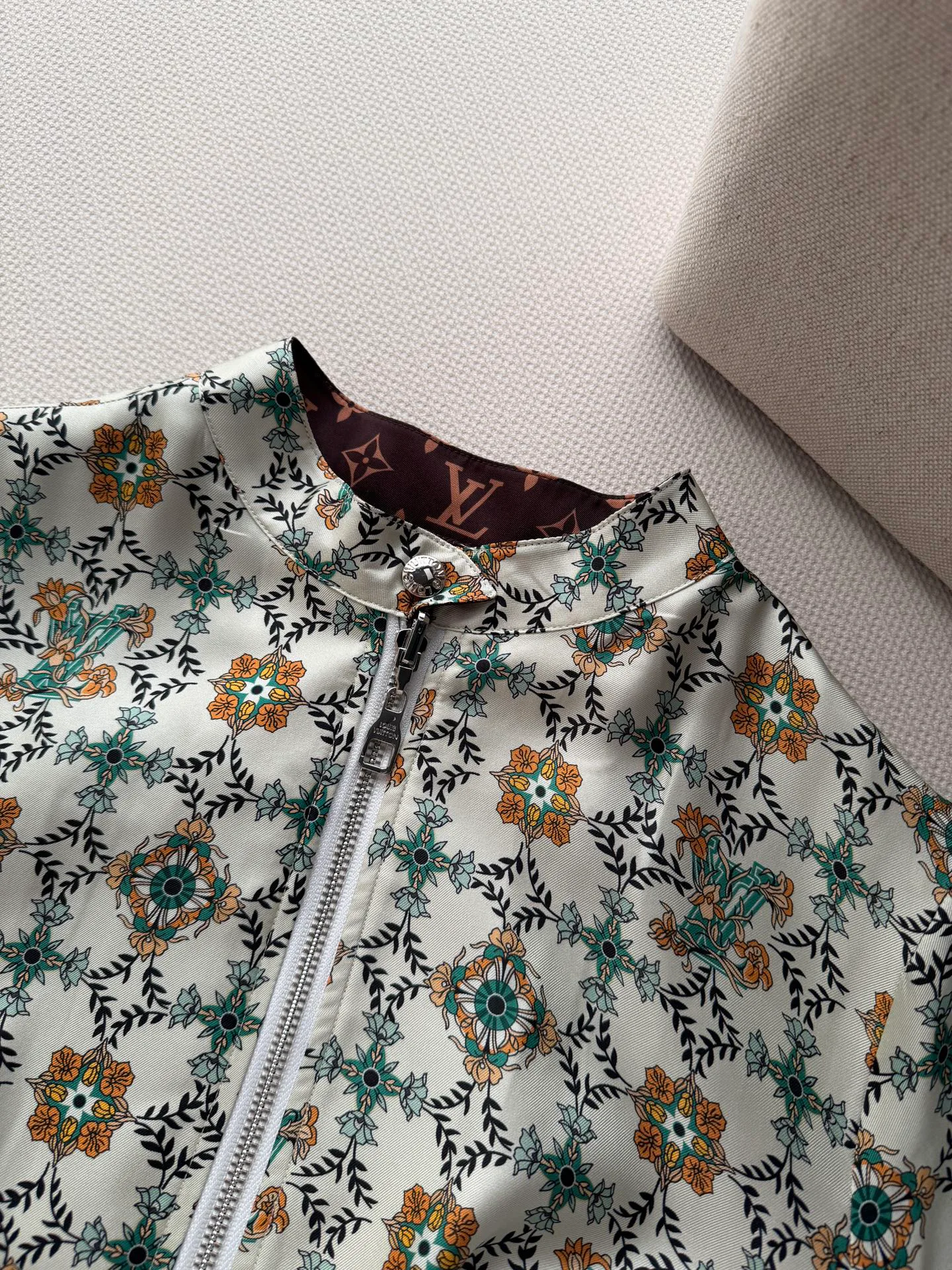 Women's Jackets And Down Jackets LOUIS VUITTON 17307665