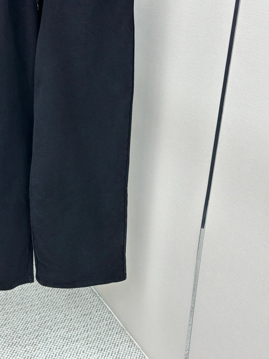 Men's Trousers BALENCIAGA 18179314