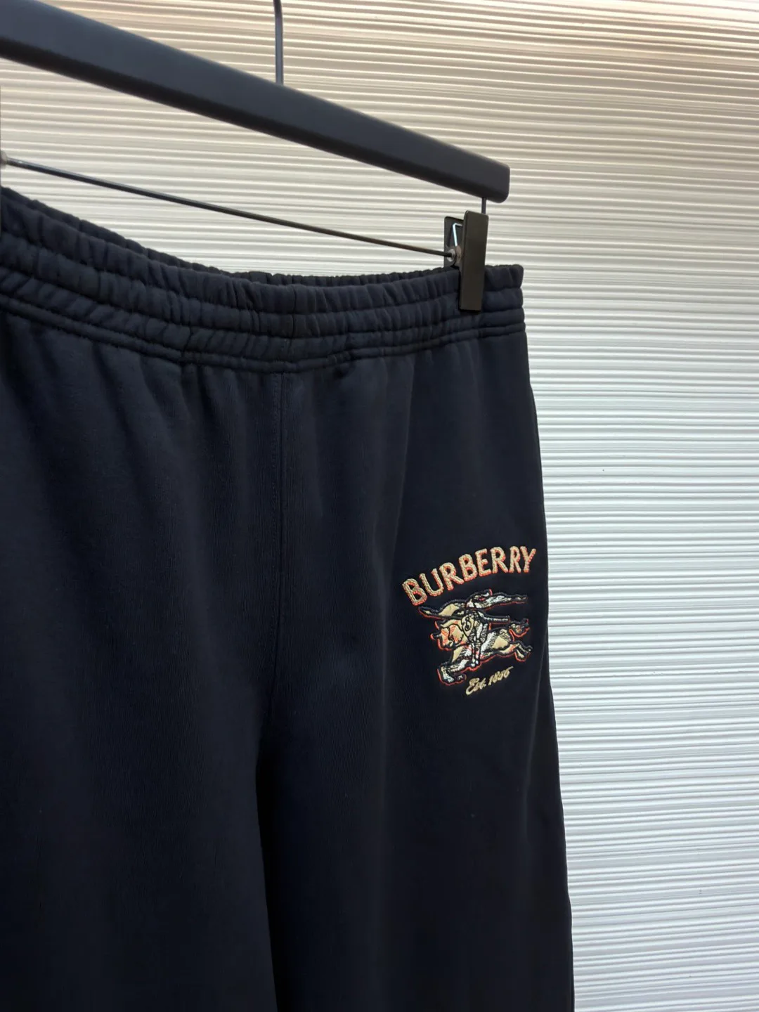 Men's Trousers BURBERRY 18309028