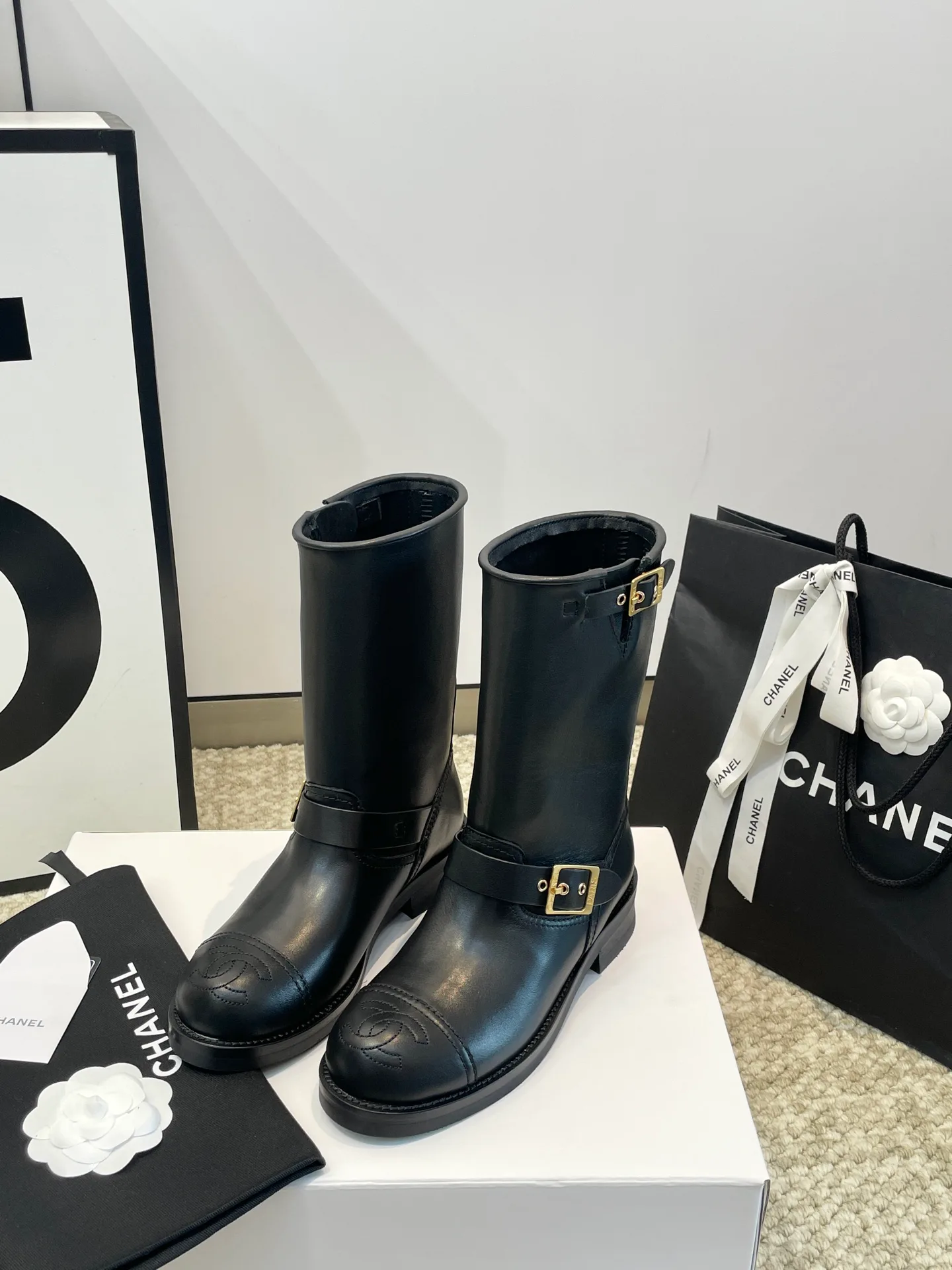 Women's Boots CHANEL 18554403