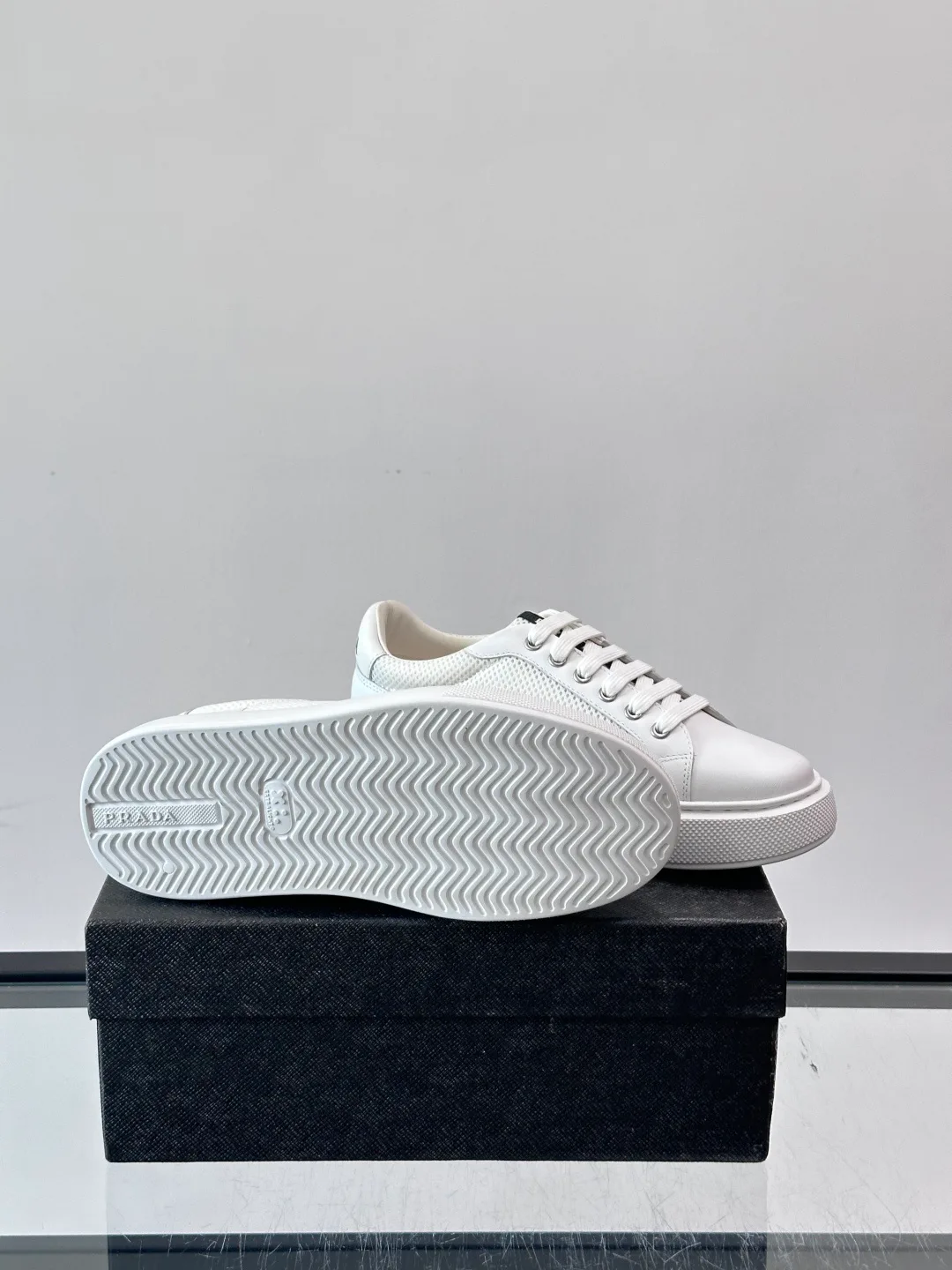 Women's Sneakers PRADA 17608036