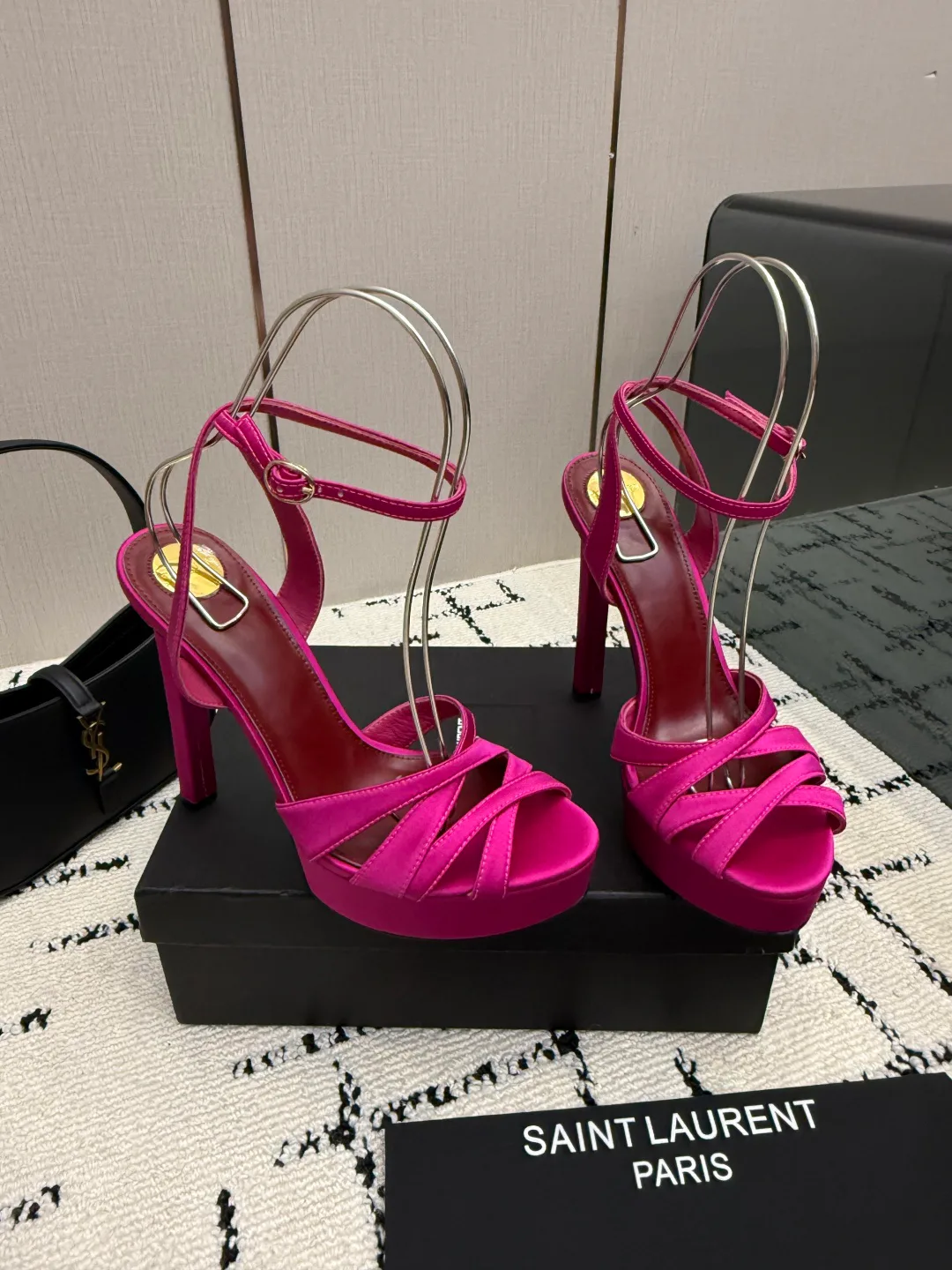 Women's Open-Toe Sandals SAINT LAURENT 18049029