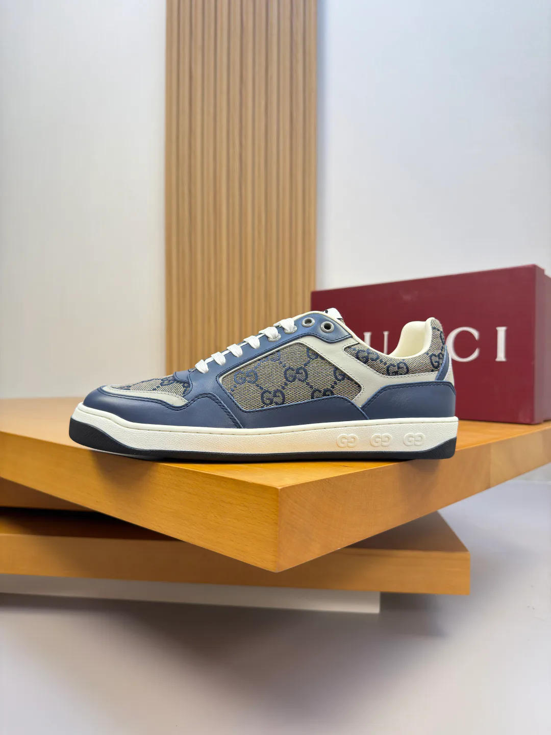 Men's Sneakers GUCCI 18142458