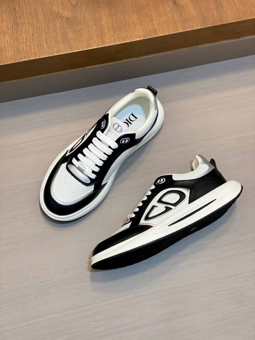 Men's Sneakers CHRISTIAN DIOR 18078820