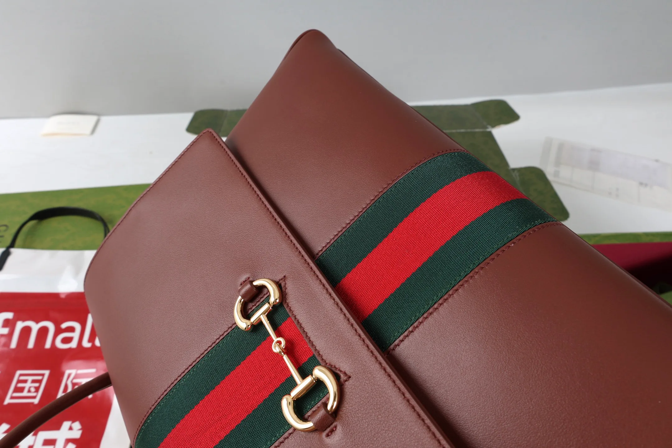 Women's Classic Handbags GUCCI 18250586