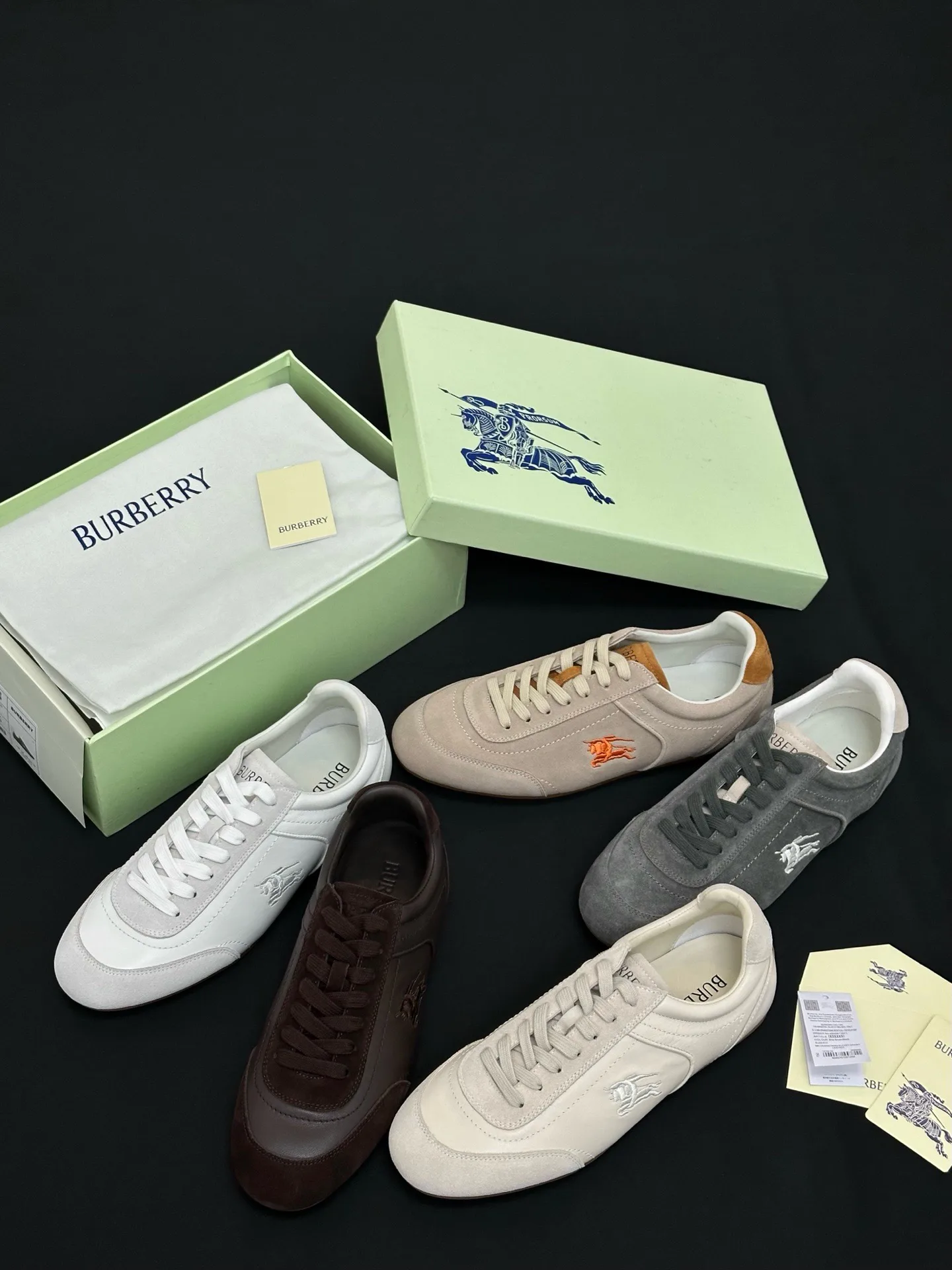 Women's Sneakers BURBERRY 18142709