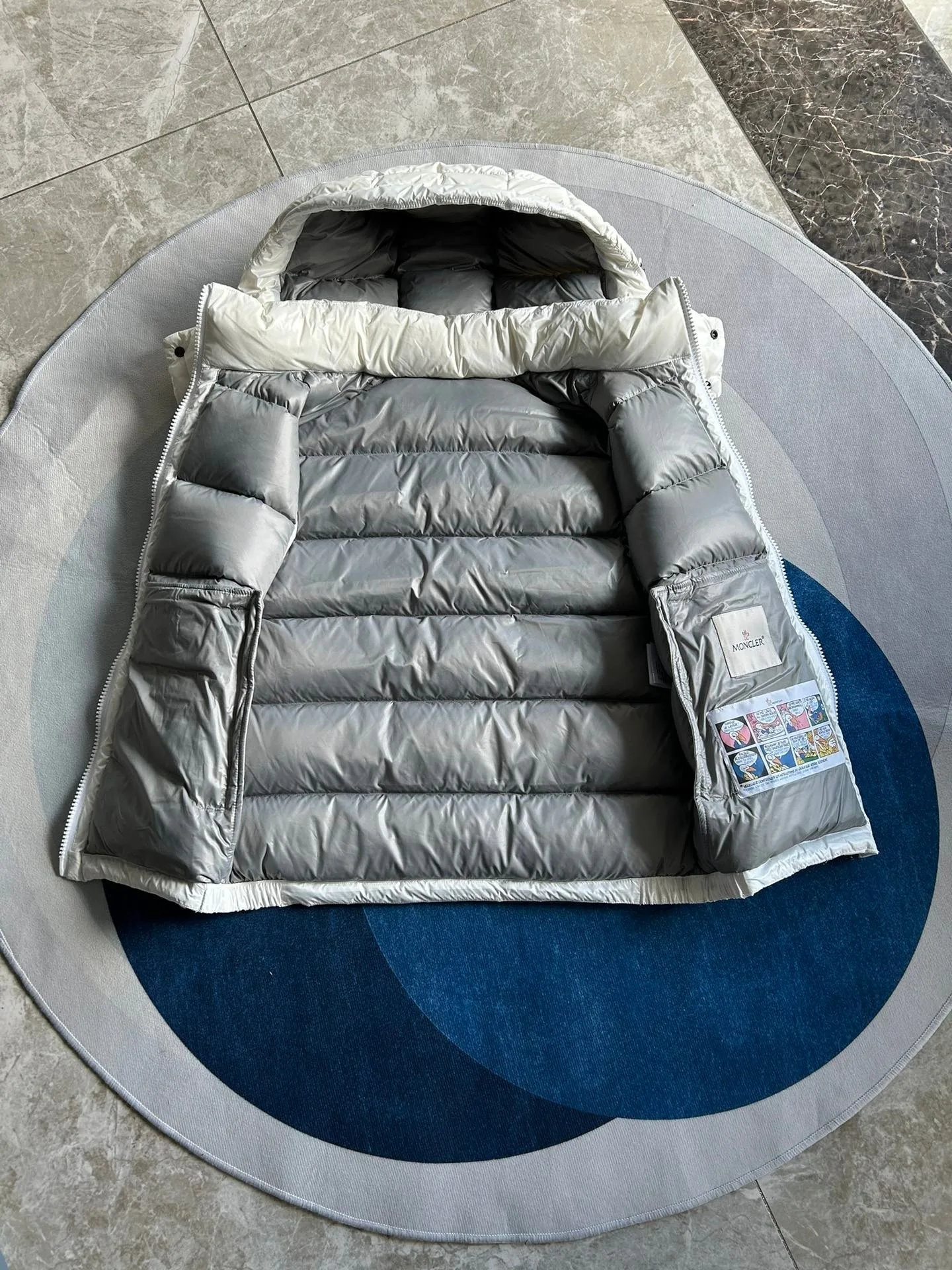 Women's Vests MONCLER 17942205