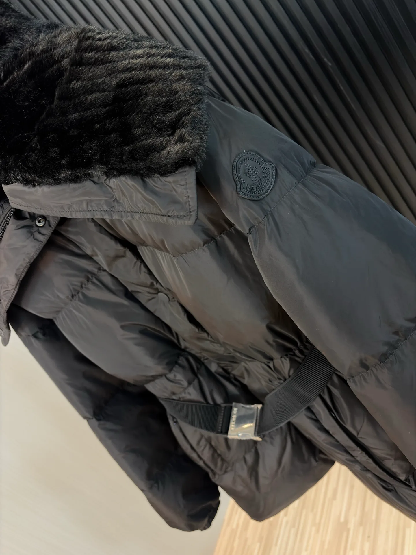 Куртки И Пуховики Мужские Moncler 18684592