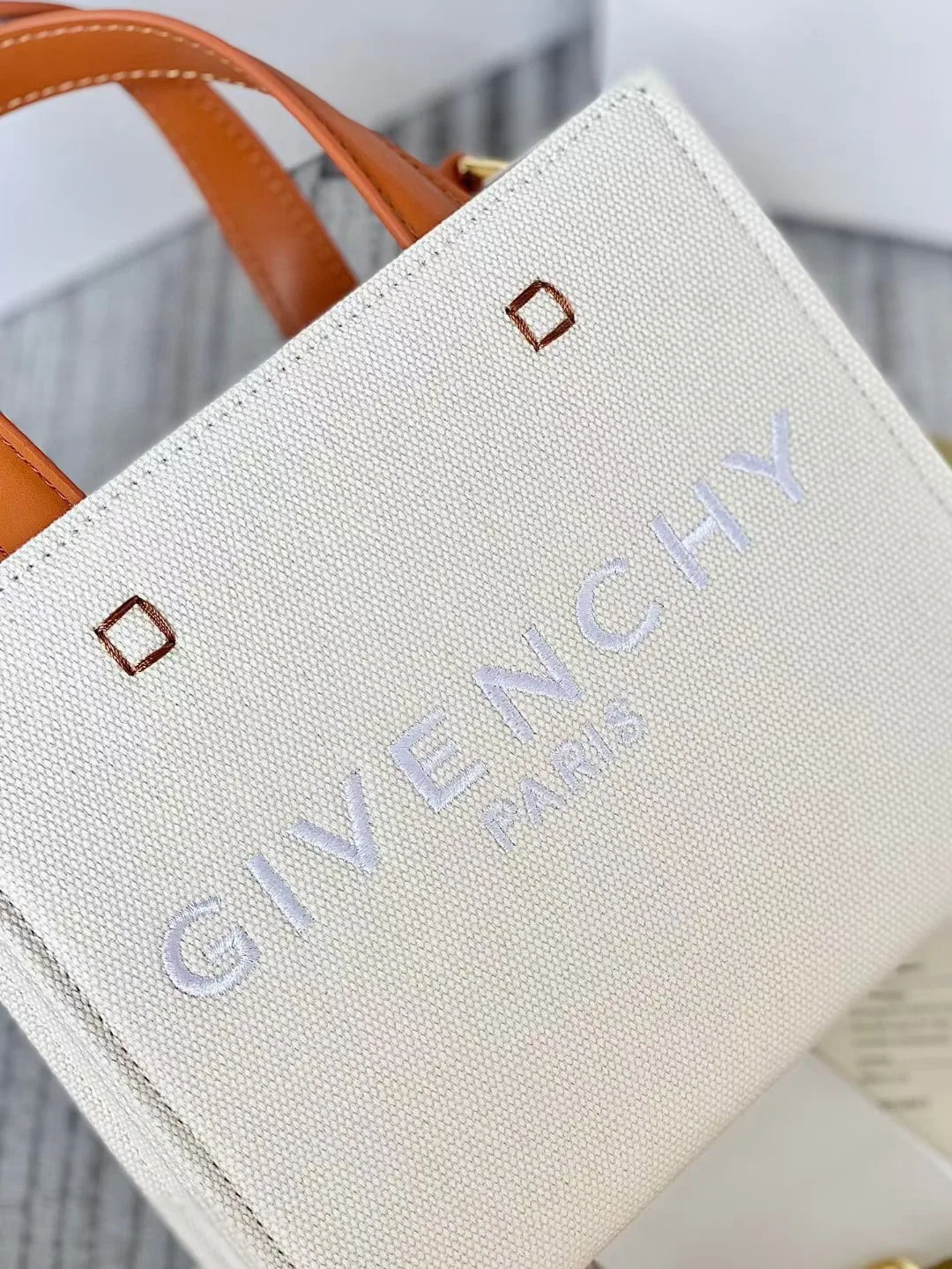 Women's Classic Handbags GIVENCHY 18452593