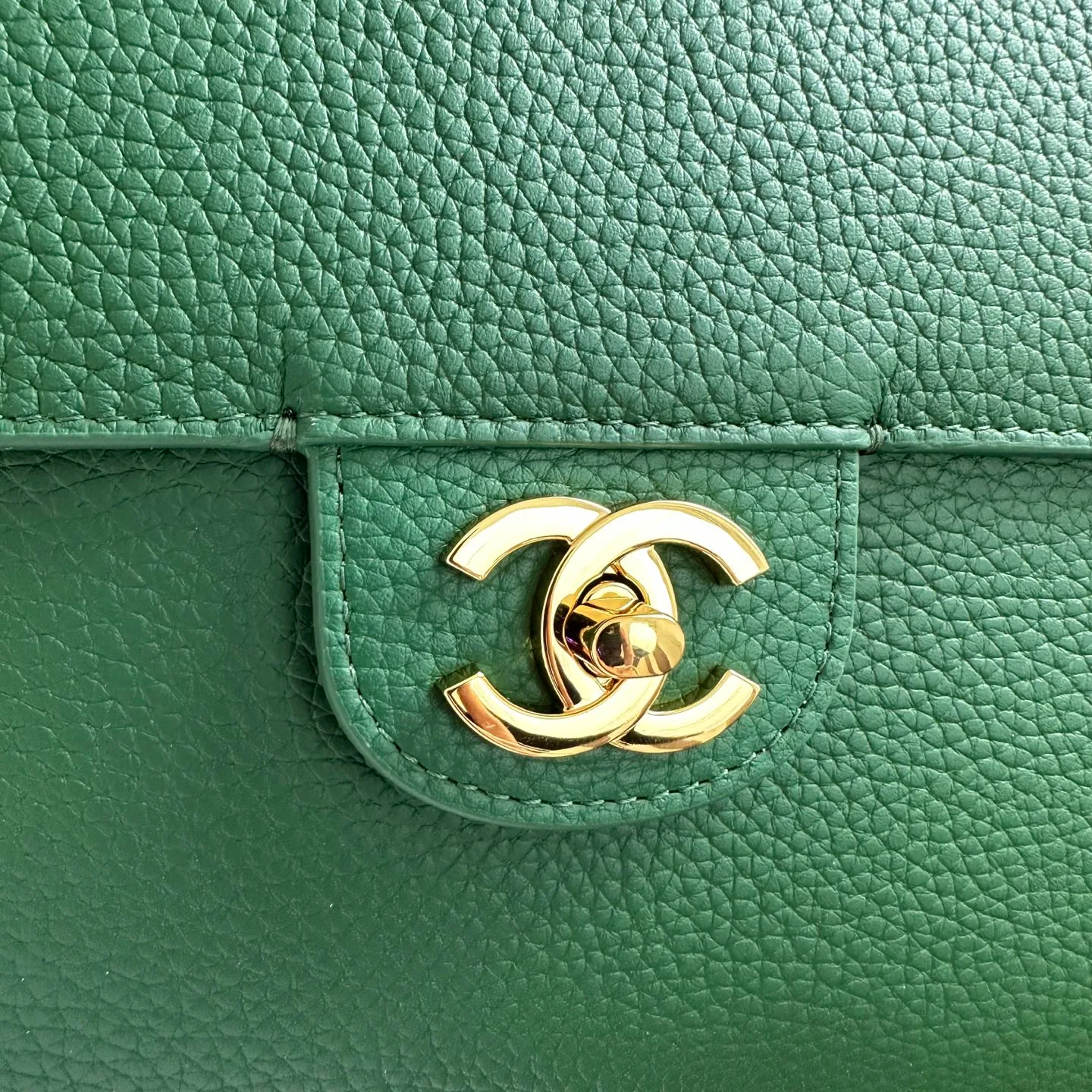 Women's Classic Handbags CHANEL 17302677
