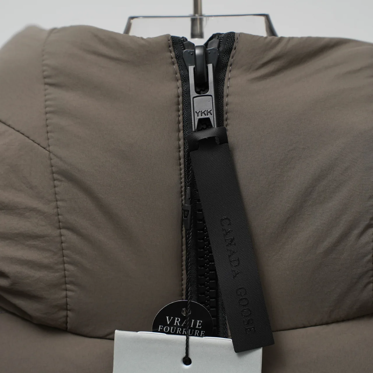 Men's Jackets And Down Jackets CANADA GOOSE 18492280