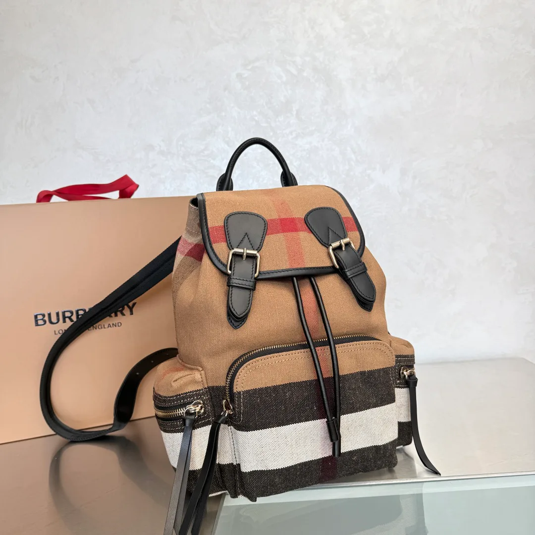 Women's Backpacks BURBERRY 17483289