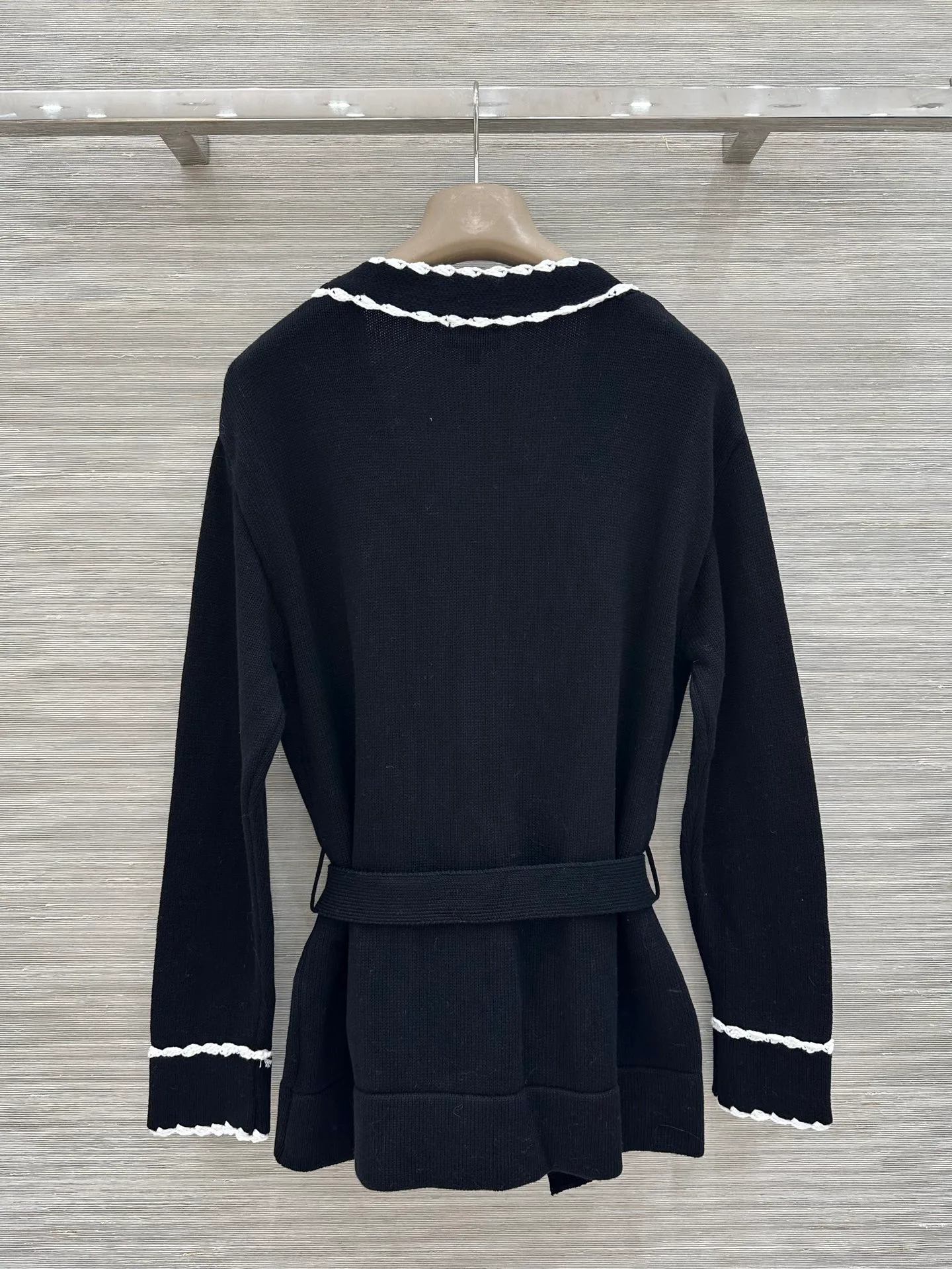 Women's Jumpers And Sweaters CHANEL 18439386