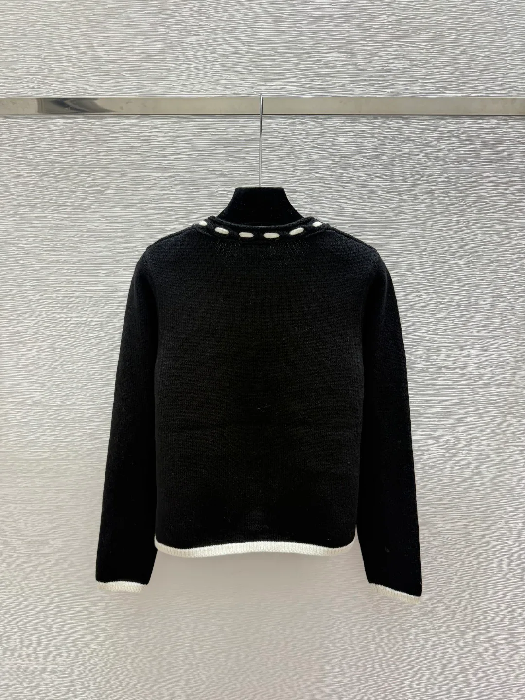 Women's Jumpers And Sweaters CHANEL 18185292