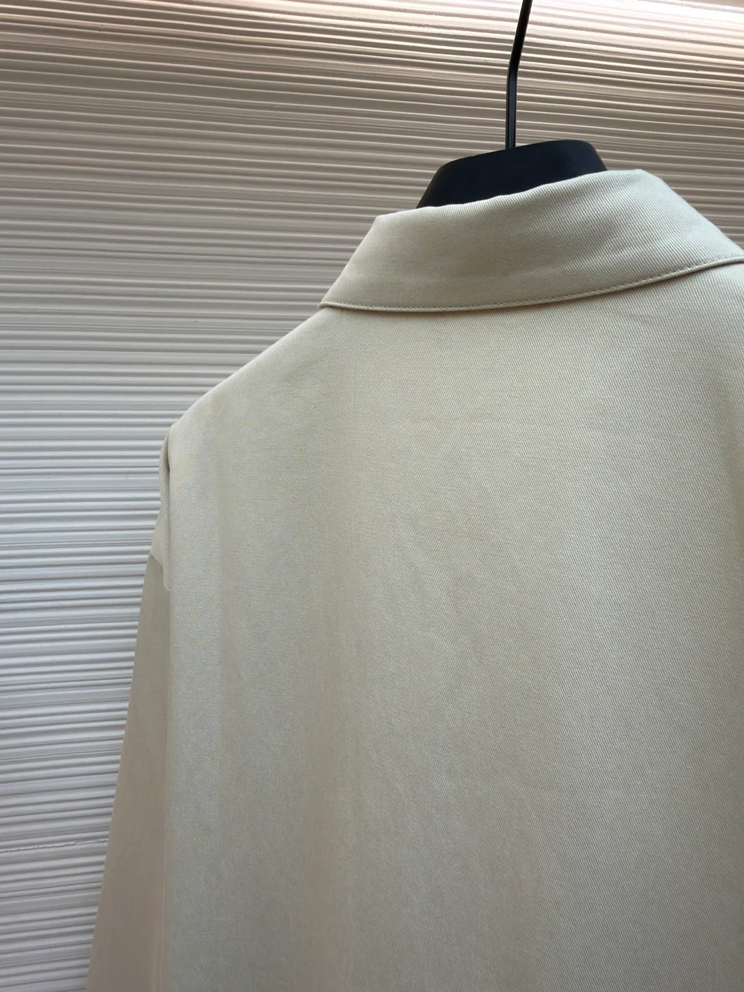 Men's Jackets And Down Jackets LOUIS VUITTON 18309048