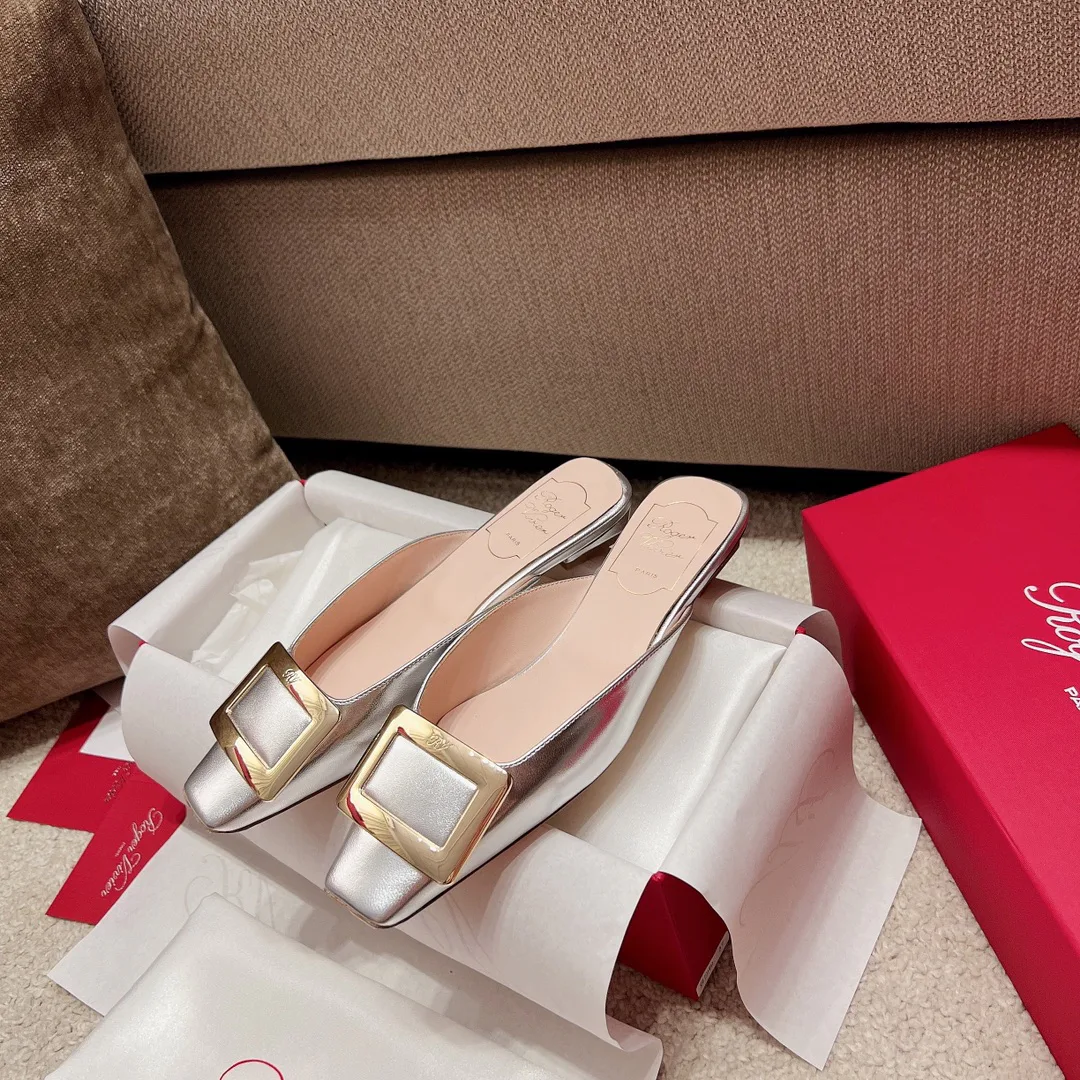 Women's Mules And Clogs ROGER VIVIER 17550693