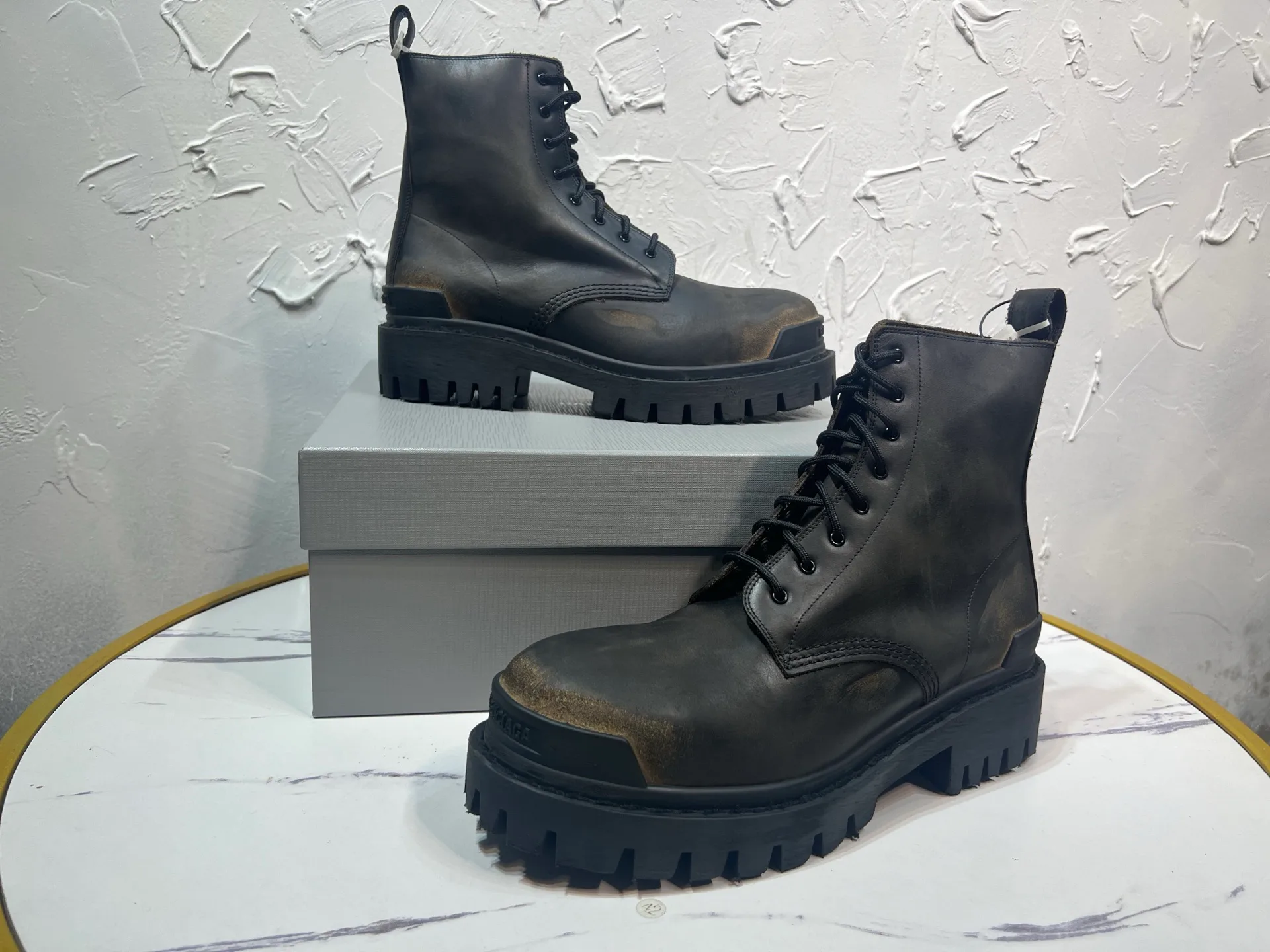Men's Ankle Boots BALENCIAGA 18225252