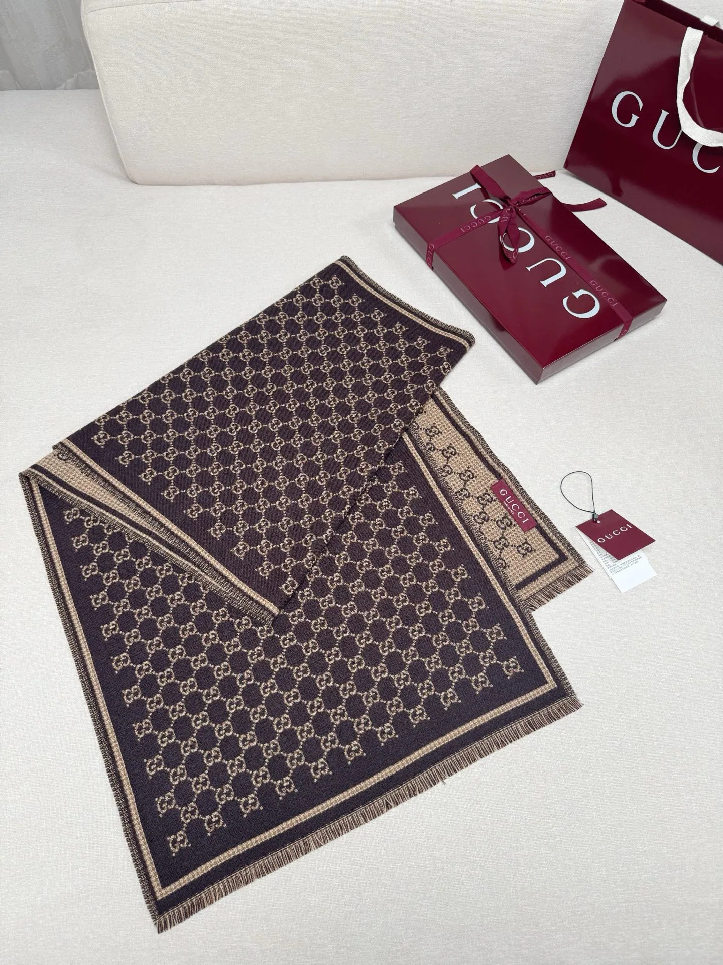 Scarves GUCCI 17992032