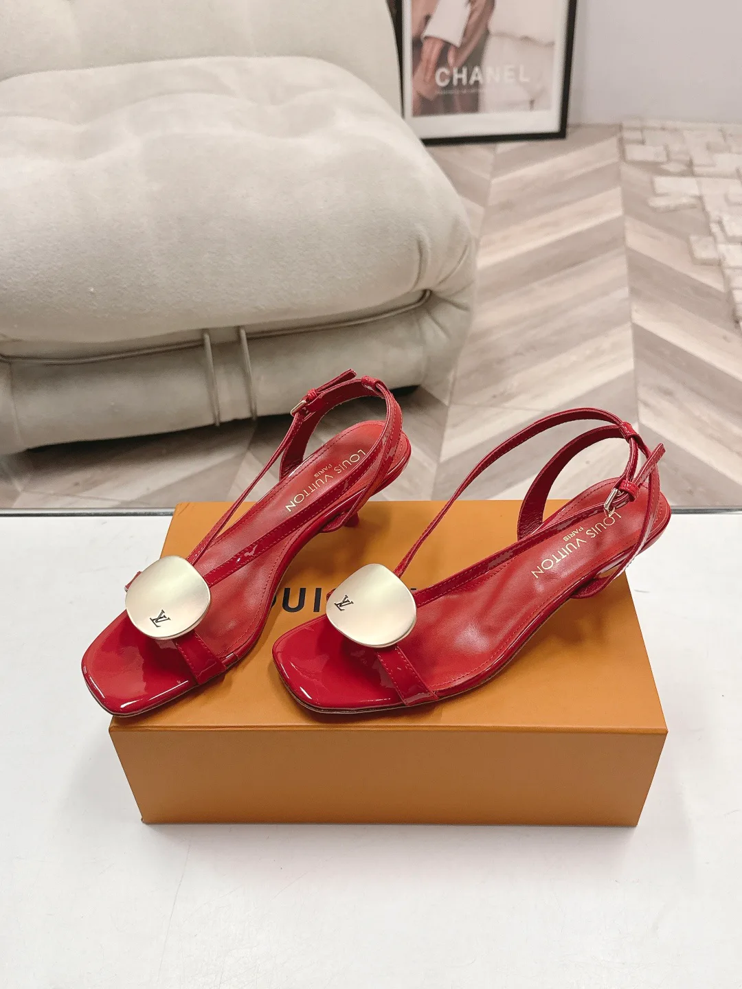 Women's Open-Toe Sandals LOUIS VUITTON 17578111