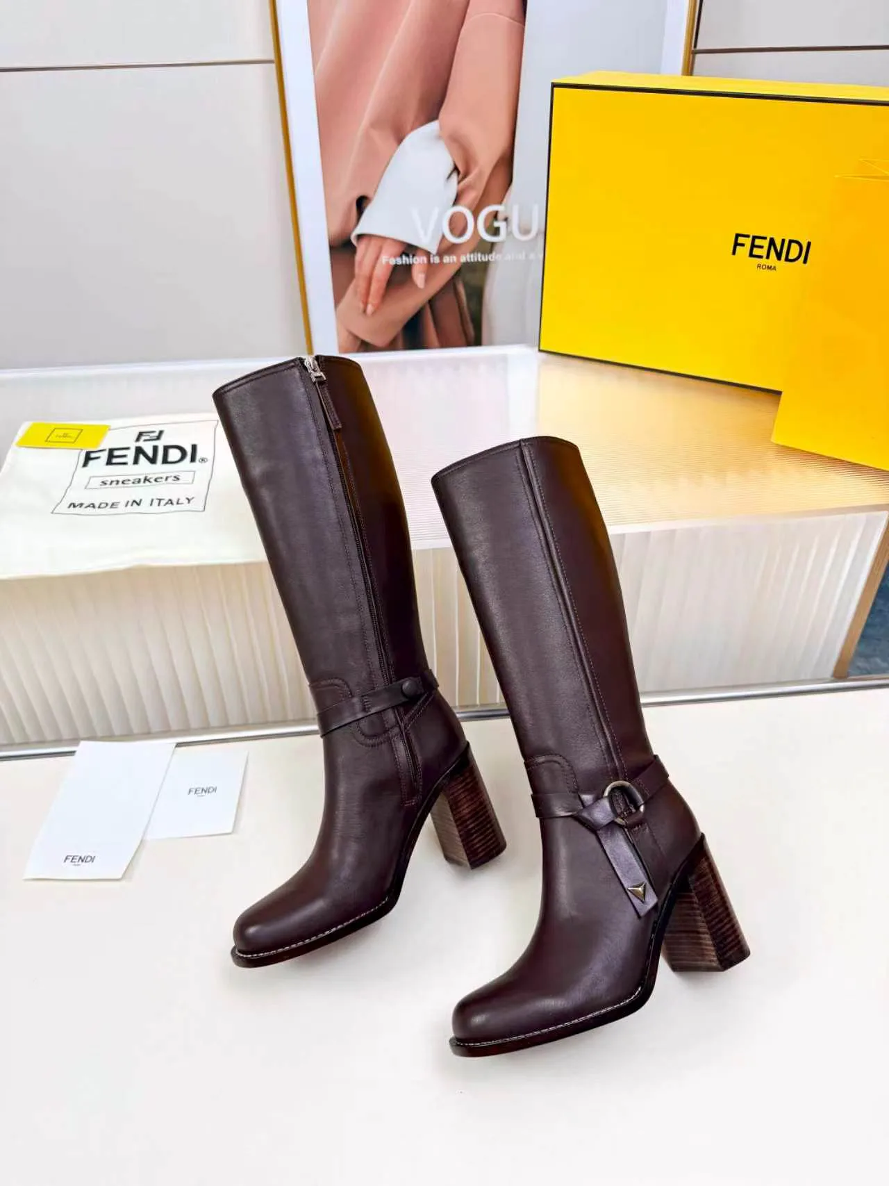 Women's Boots FENDI 17869519
