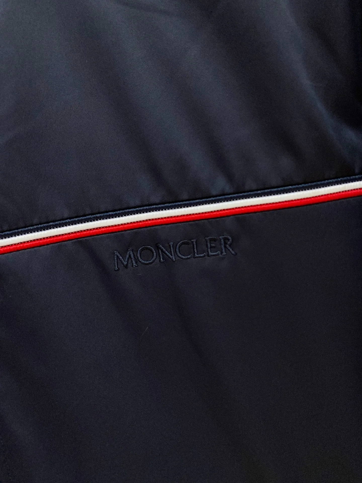 Men's Jackets And Down Jackets MONCLER 17826826