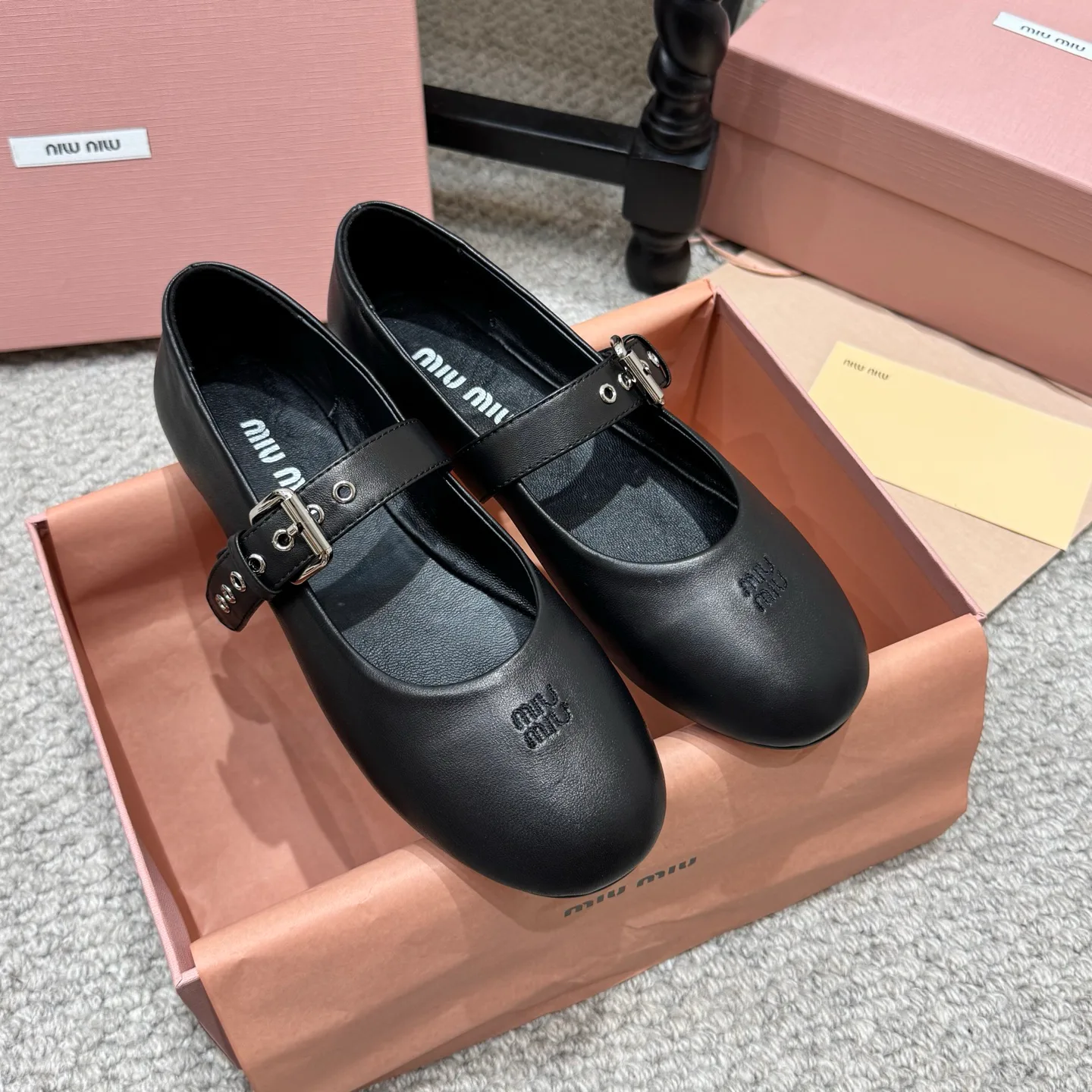 Women's Ballet Flats MIU MIU 17844878
