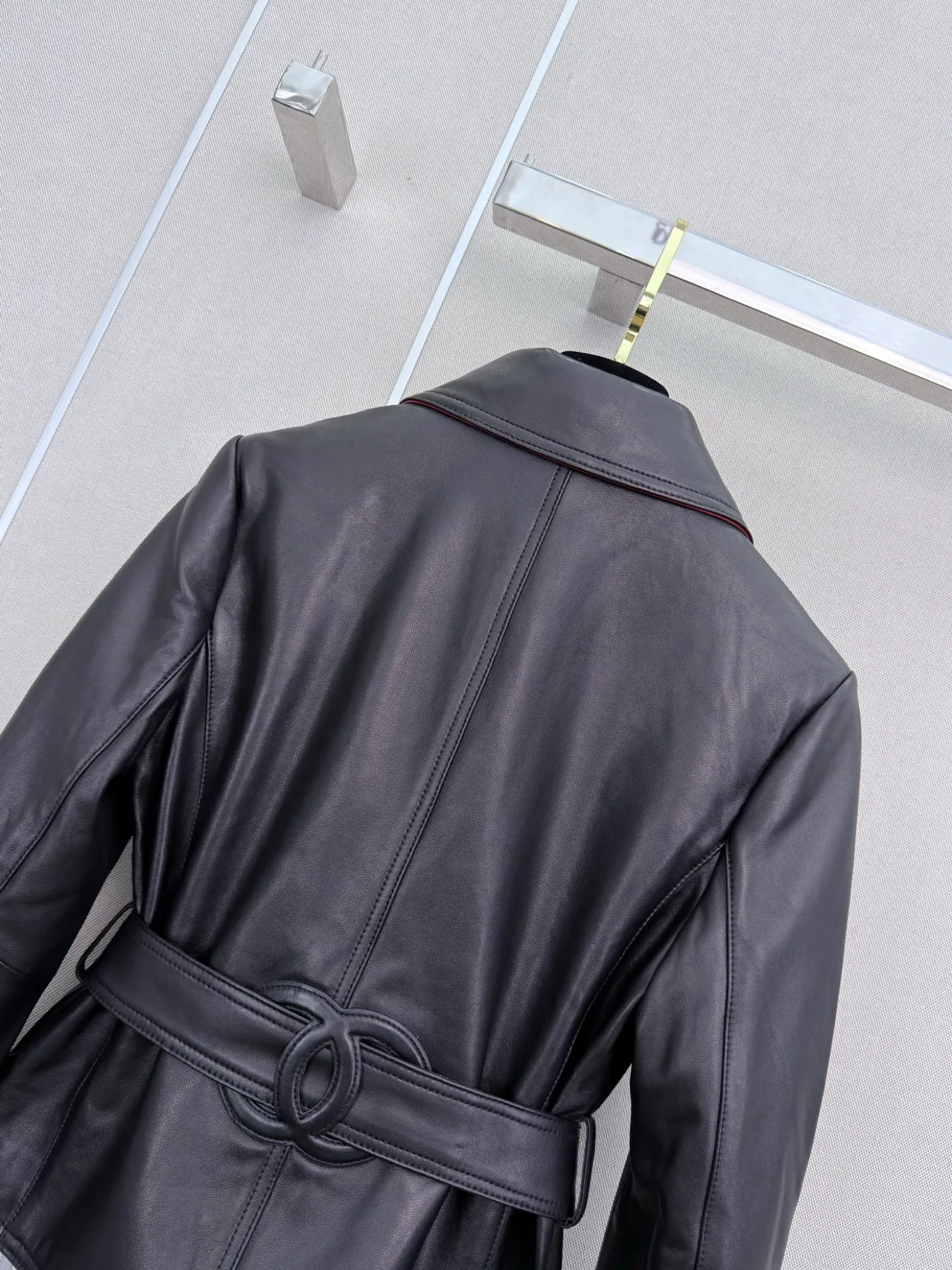 Women's Leather Jackets And Sheepskin Coats CHANEL 18113305