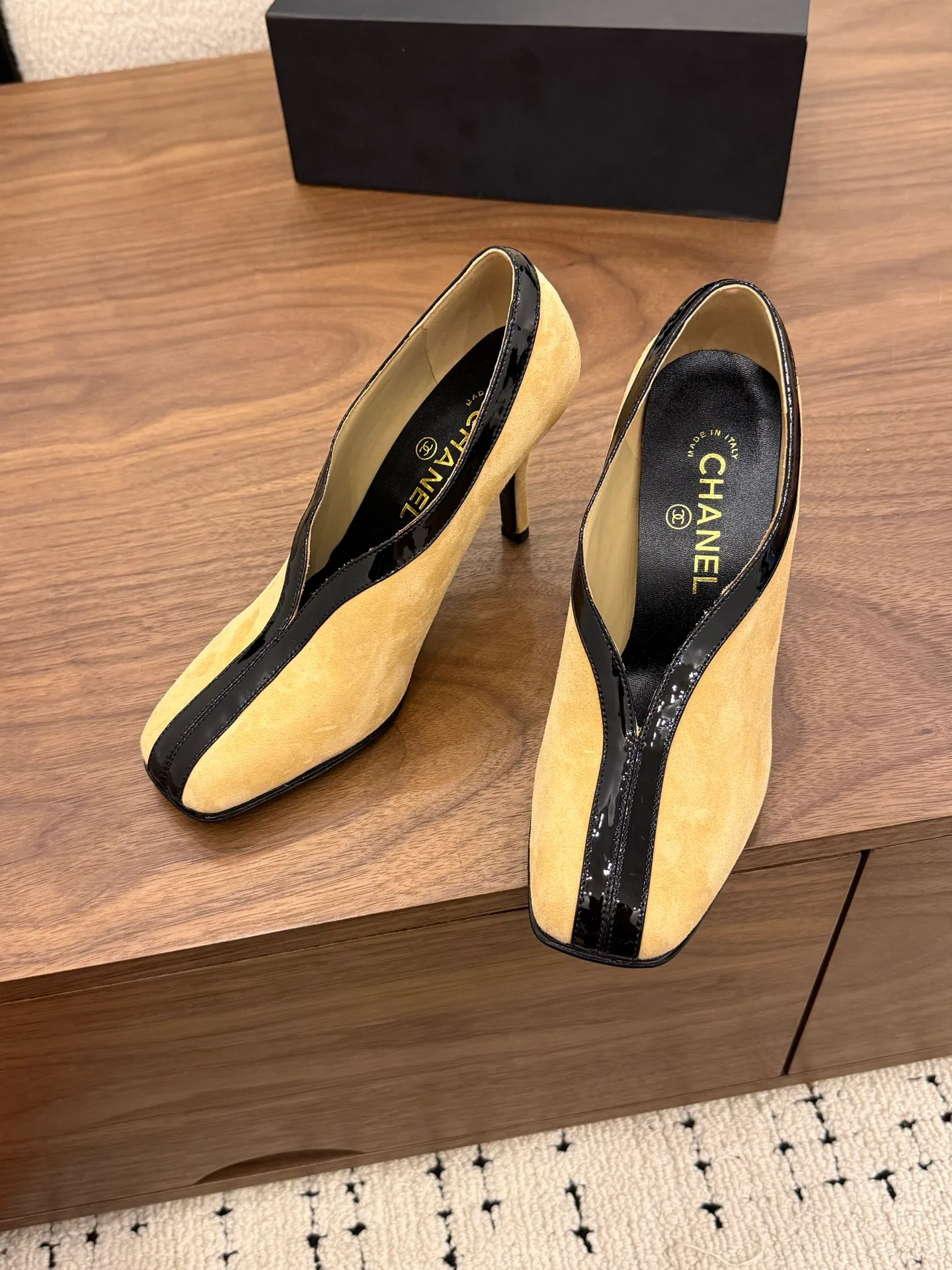 Women's Heels CHANEL 18034483