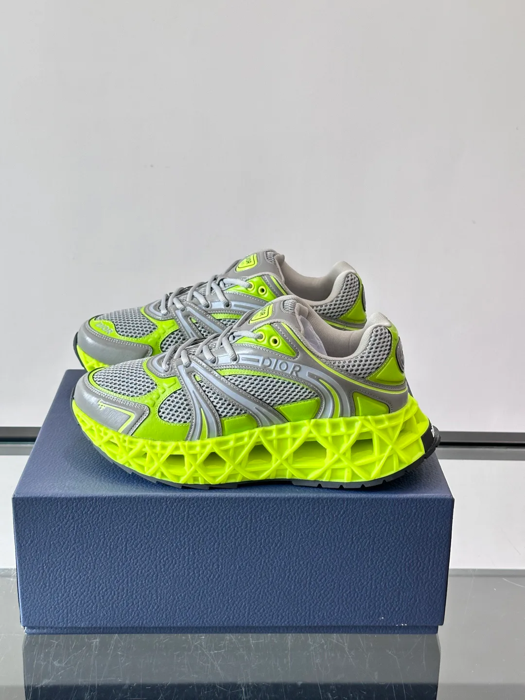 Men's Sneakers CHRISTIAN DIOR 18102569