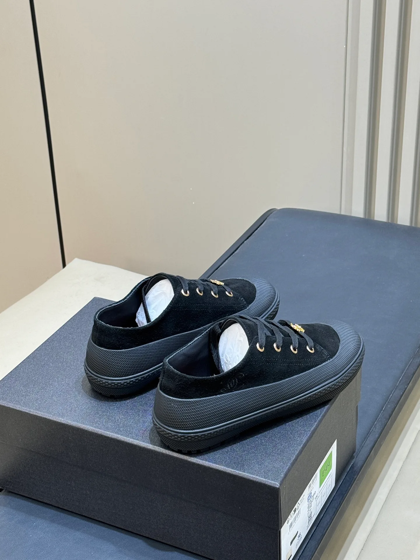 Women's Sneakers CHANEL 18072998