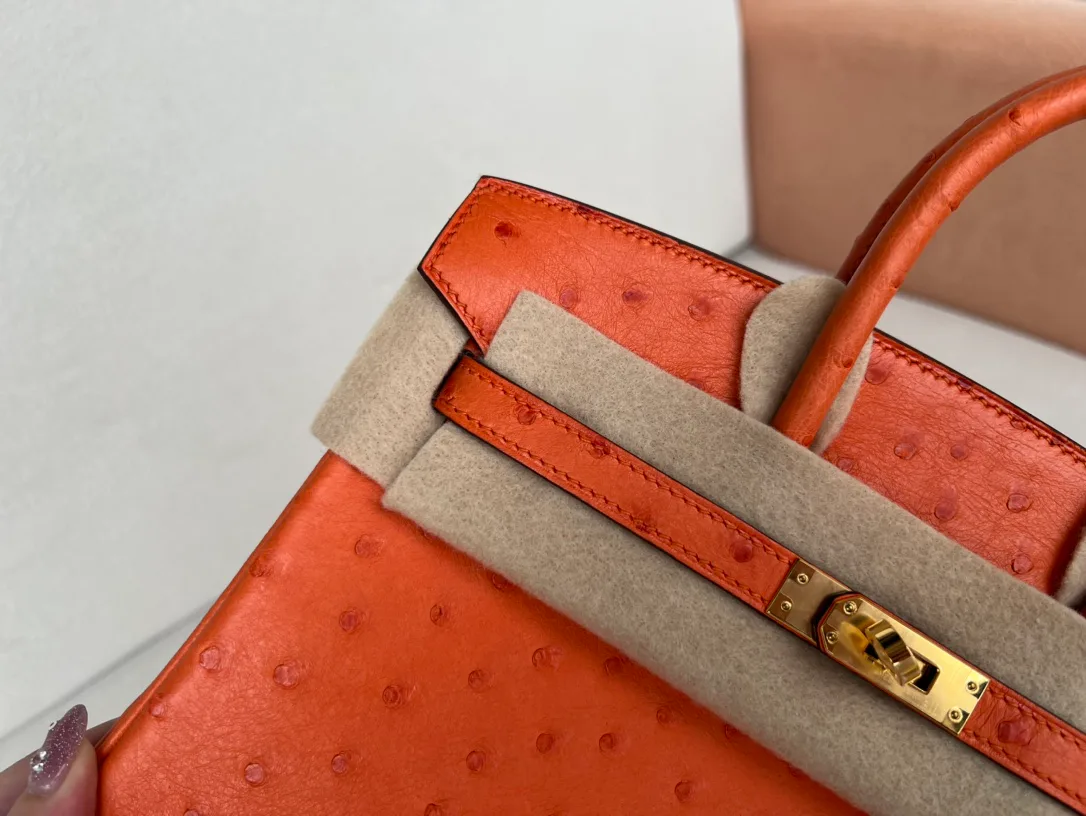 Women's Classic Handbags HERMES 18126527
