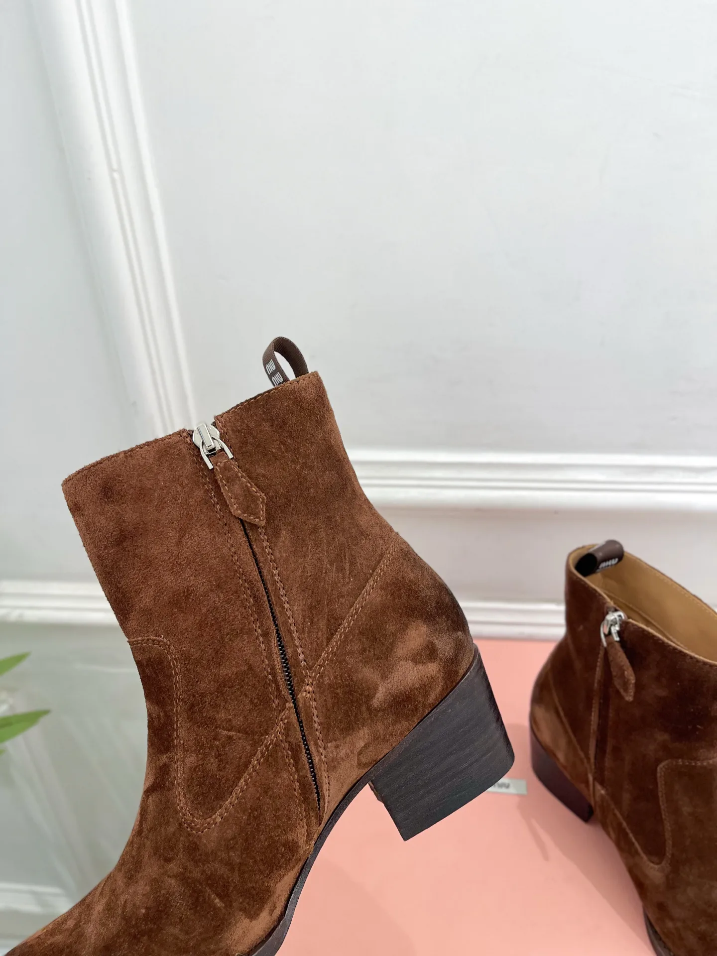 Women's Booties MIU MIU 18143154