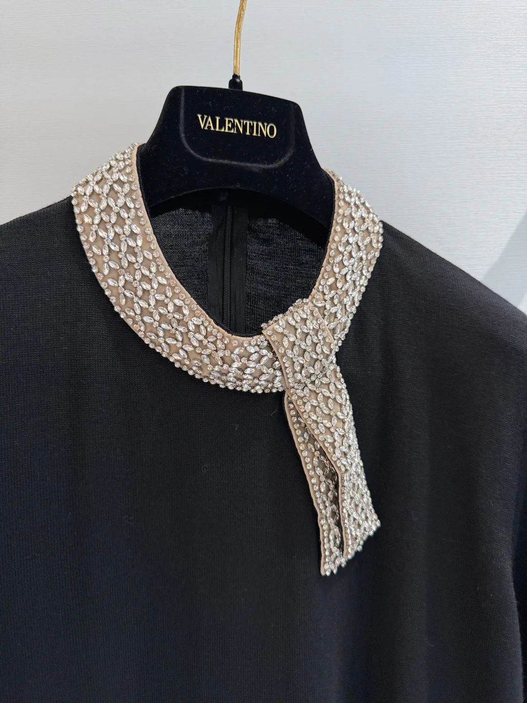 Women's Jumpers And Sweaters VALENTINO 18050189