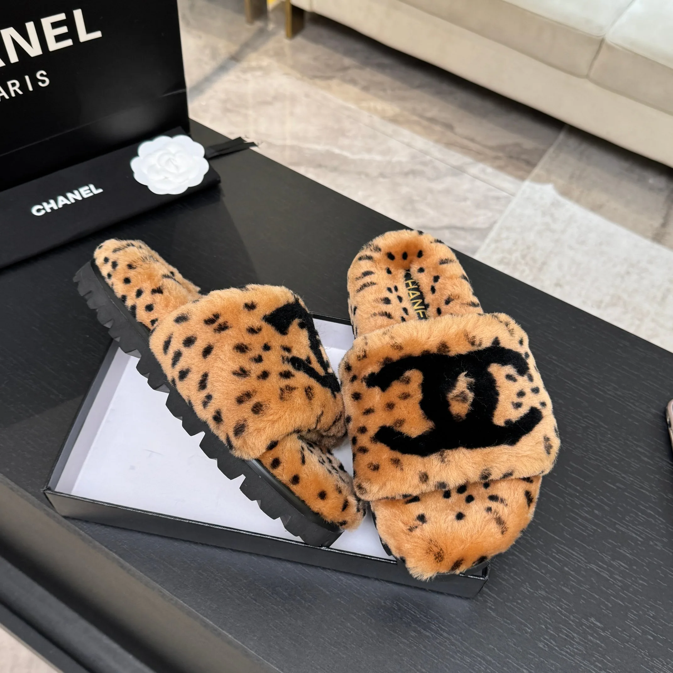 Women's Slippers CHANEL 18062750