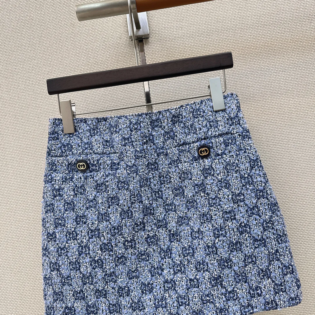 Women's Skirts GUCCI 16859163