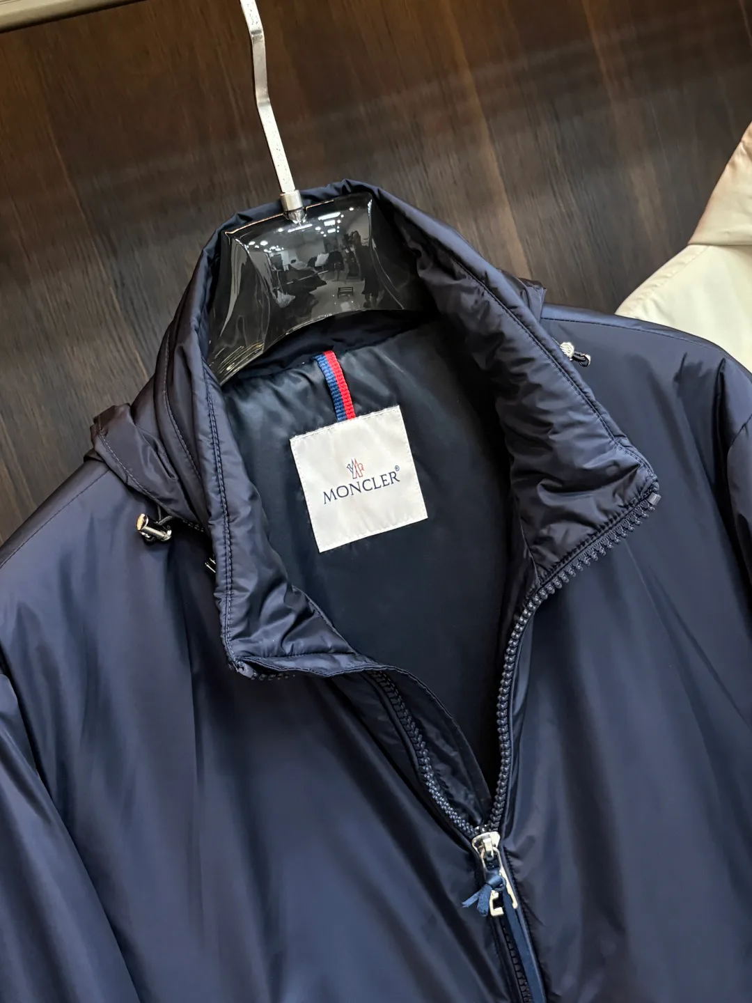 Women's Jackets And Down Jackets MONCLER 18157286