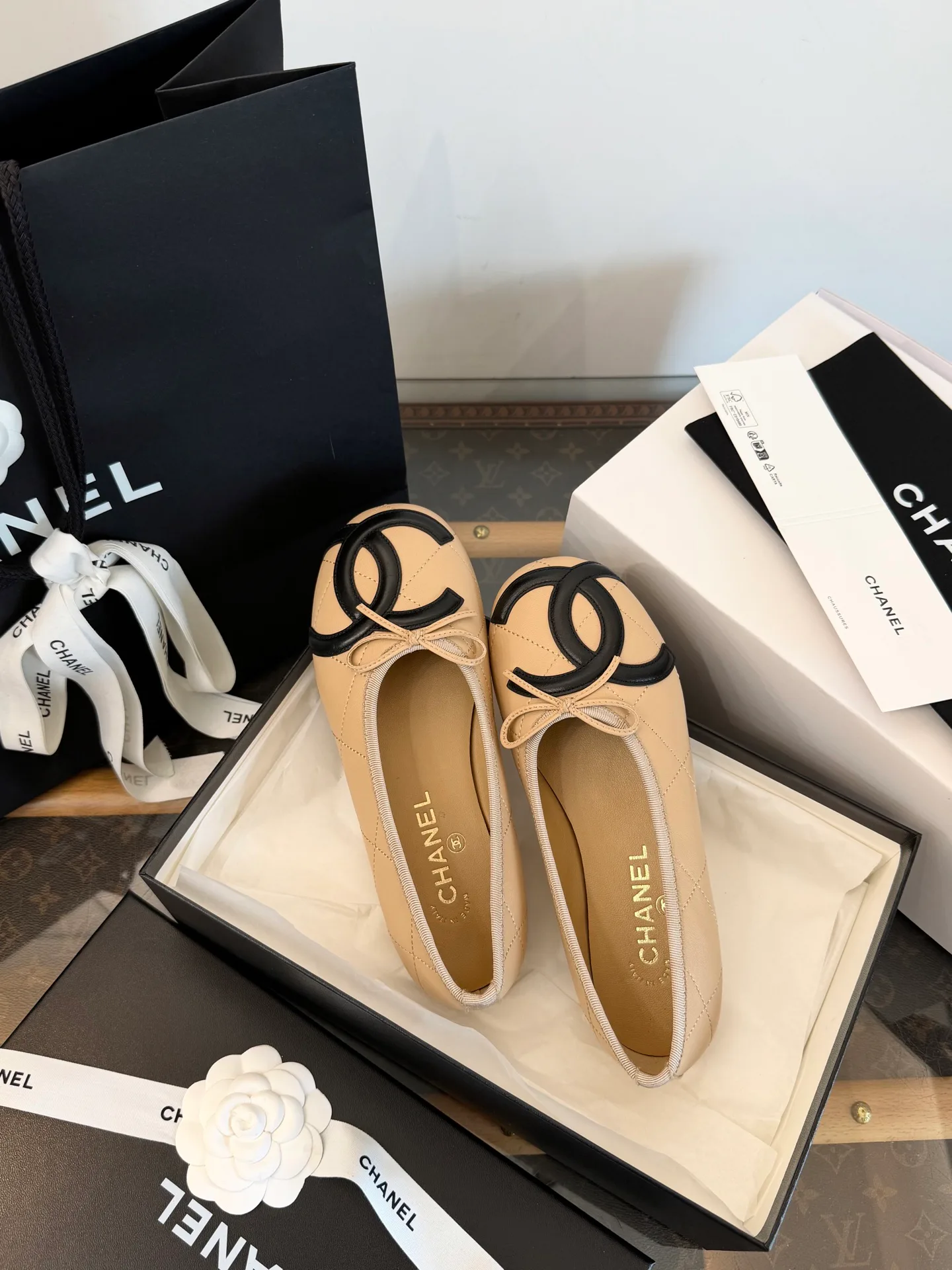 Women's Ballet Flats CHANEL 18133242