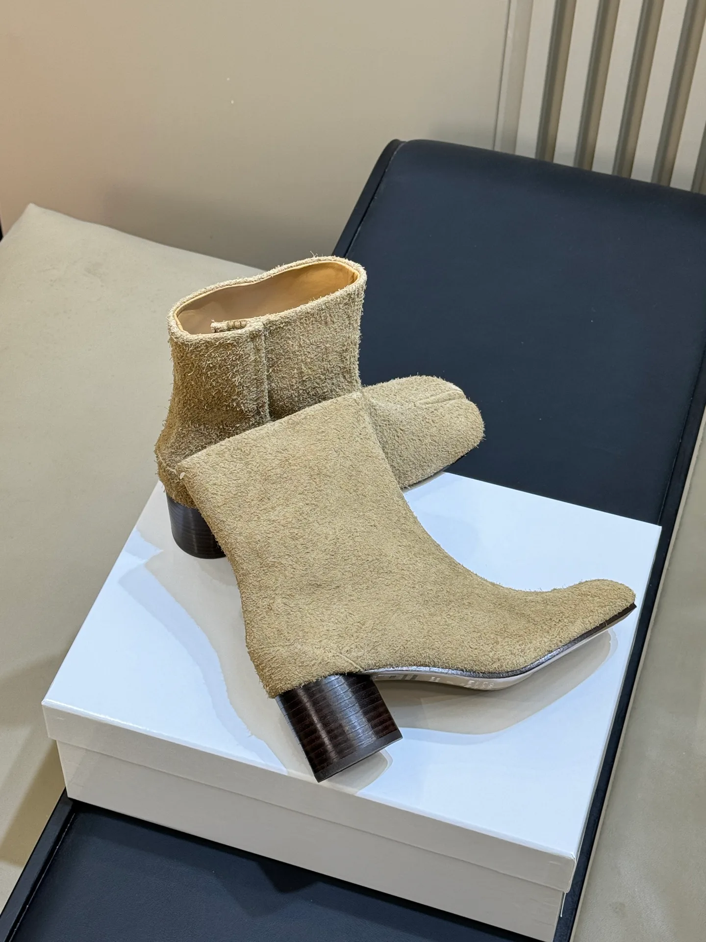 Women's Booties MAISON MARGIELA 18073091