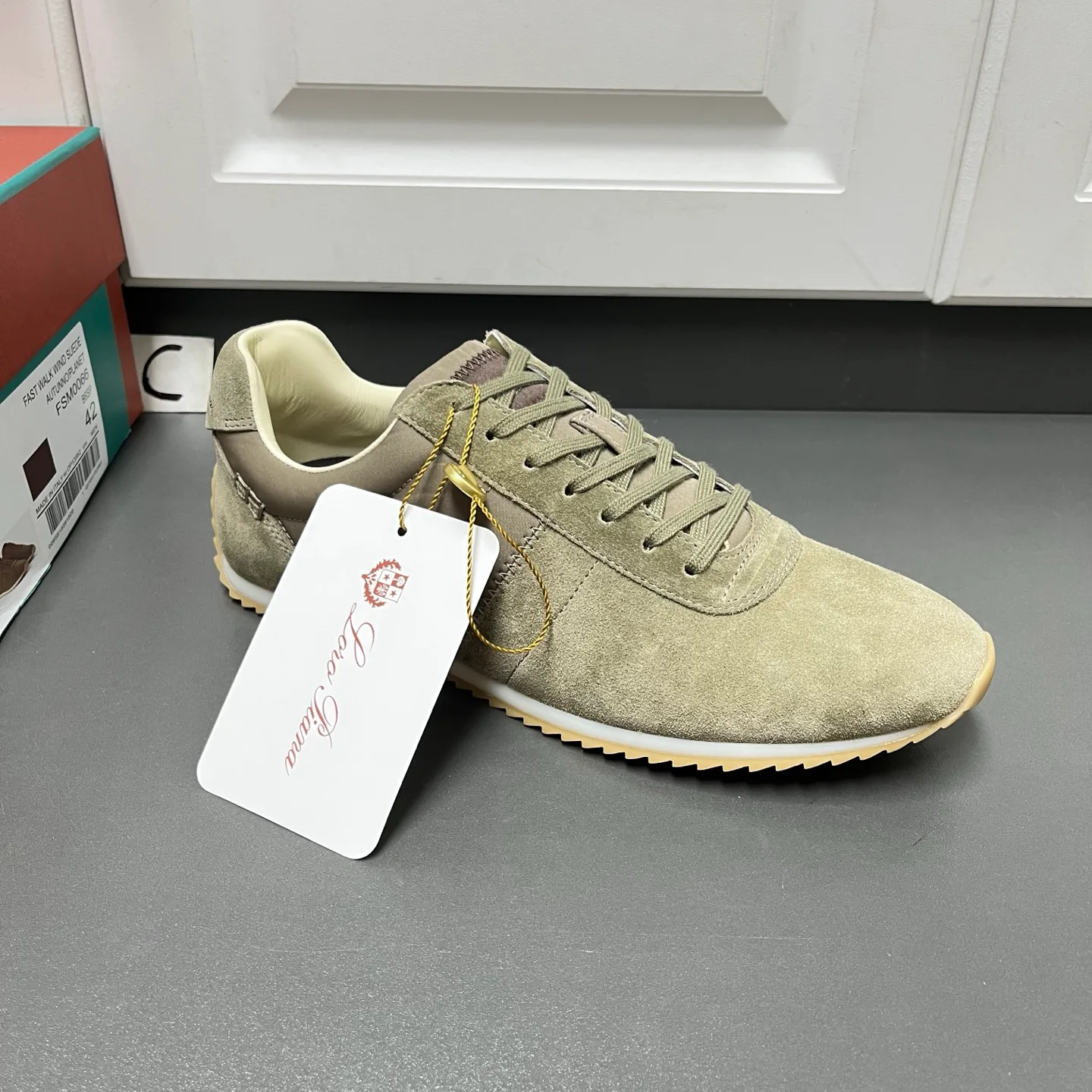 Кроссовки Мужские Loro Piana 18633640