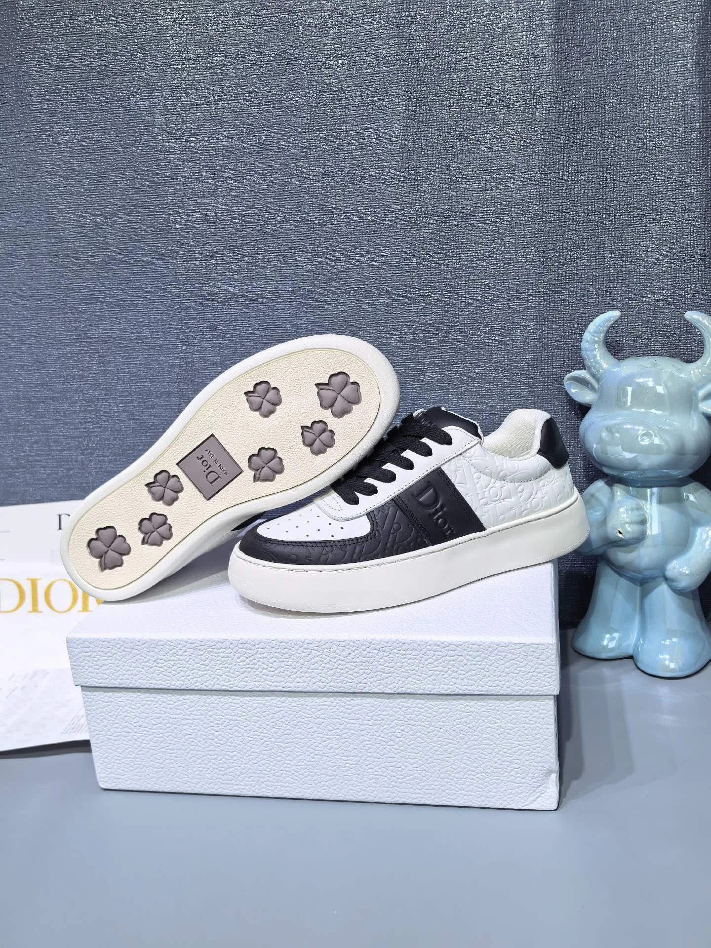 Women's Sneakers CHRISTIAN DIOR 17961734