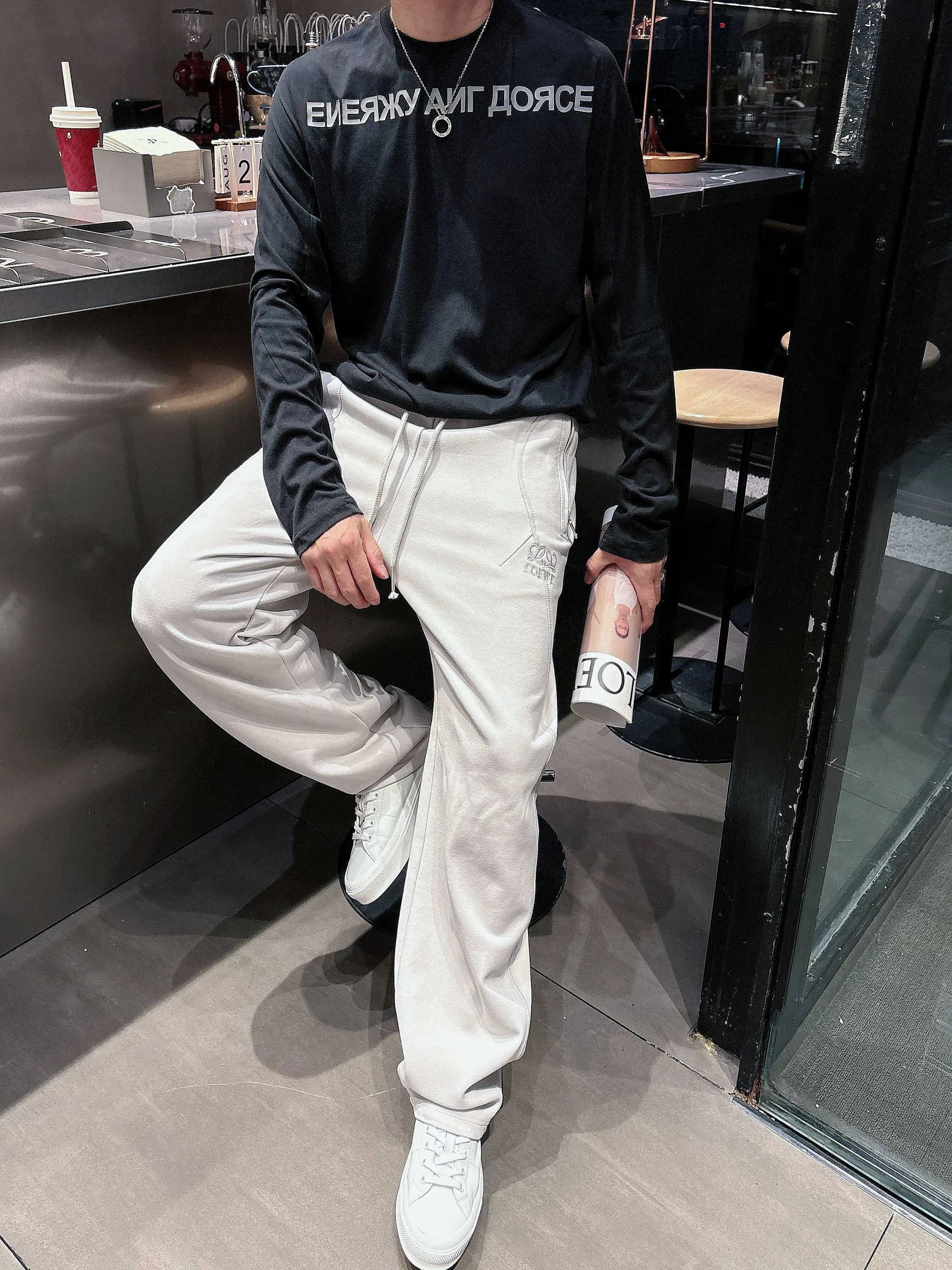Men's Trousers LOEWE 18368686