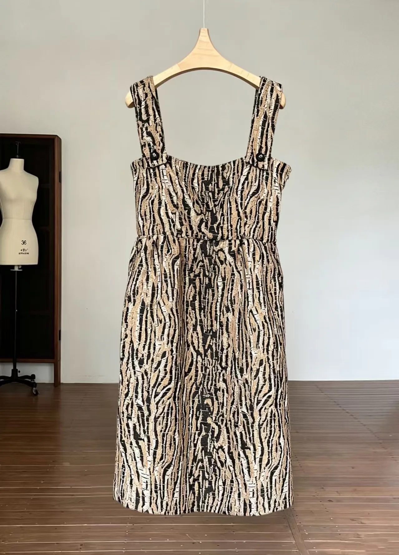 Women's Dresses CHANEL 17999030