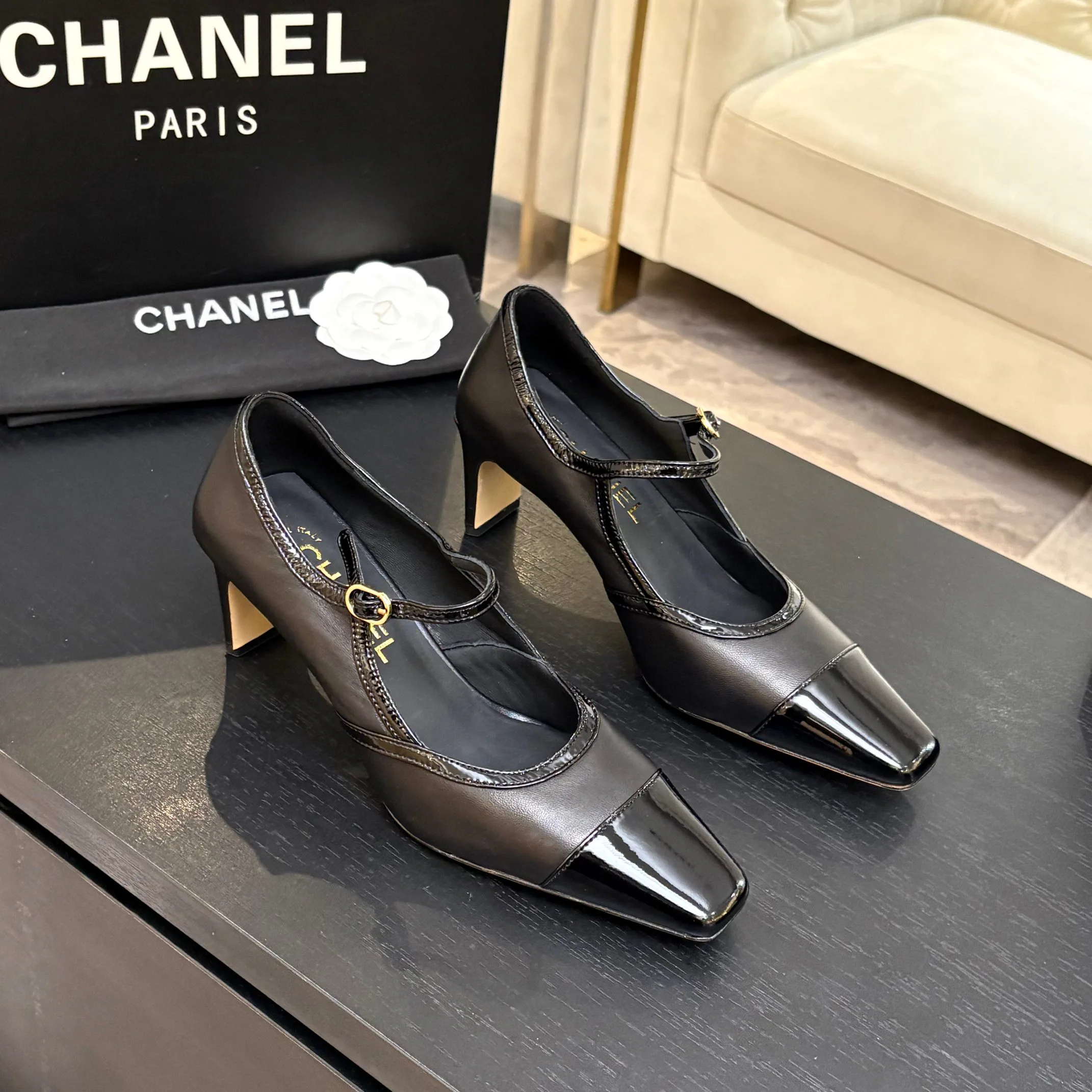 Women's Heels CHANEL 17448367