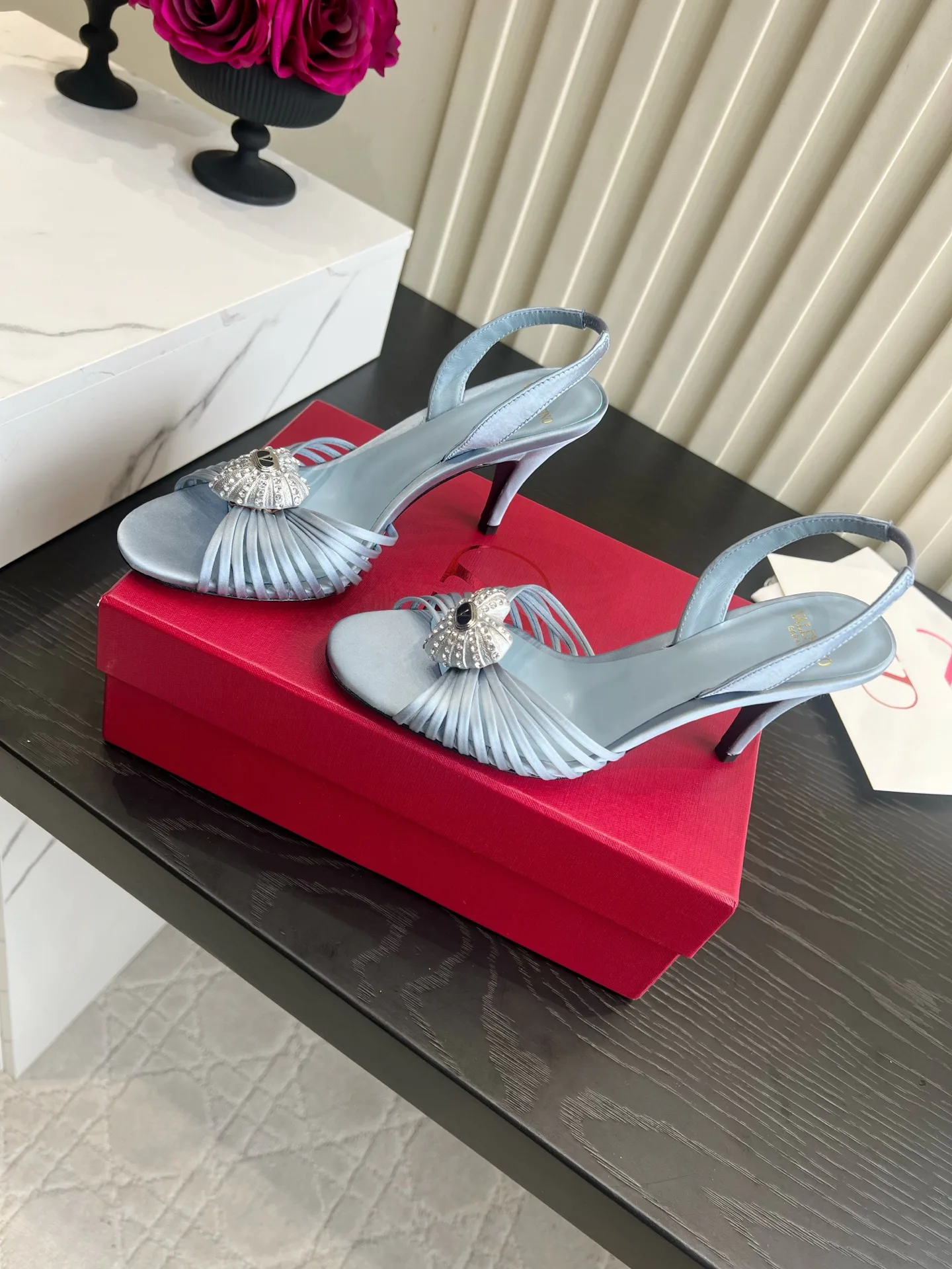 Women's Open-Toe Sandals VALENTINO 18322862