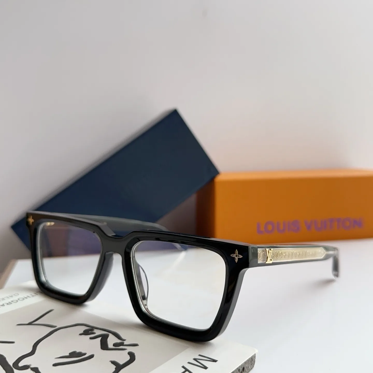 Glasses LOUIS VUITTON 17366464